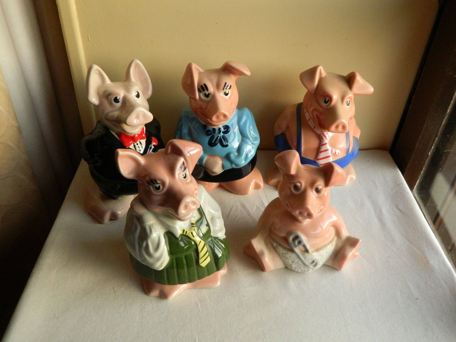 Wade Natwest Pigs, Full Set, Piggy Banks, In Ceramic, Pig Money Box, Newborn Baby Gift, Collection Items, Money Boxes, Gifts For Kids,