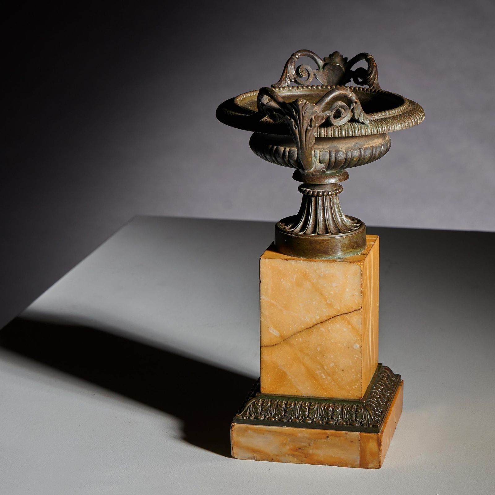 Large Pair Of Early 19th Century French Grand Tour Bronze And Siena Marble Tazzas photo buy