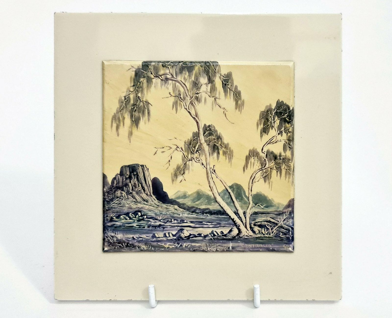 Mid 20th Century, Central Australia Landscape Painting In Oil On Bakelite Mounted On Ceramic Tile photo furniture