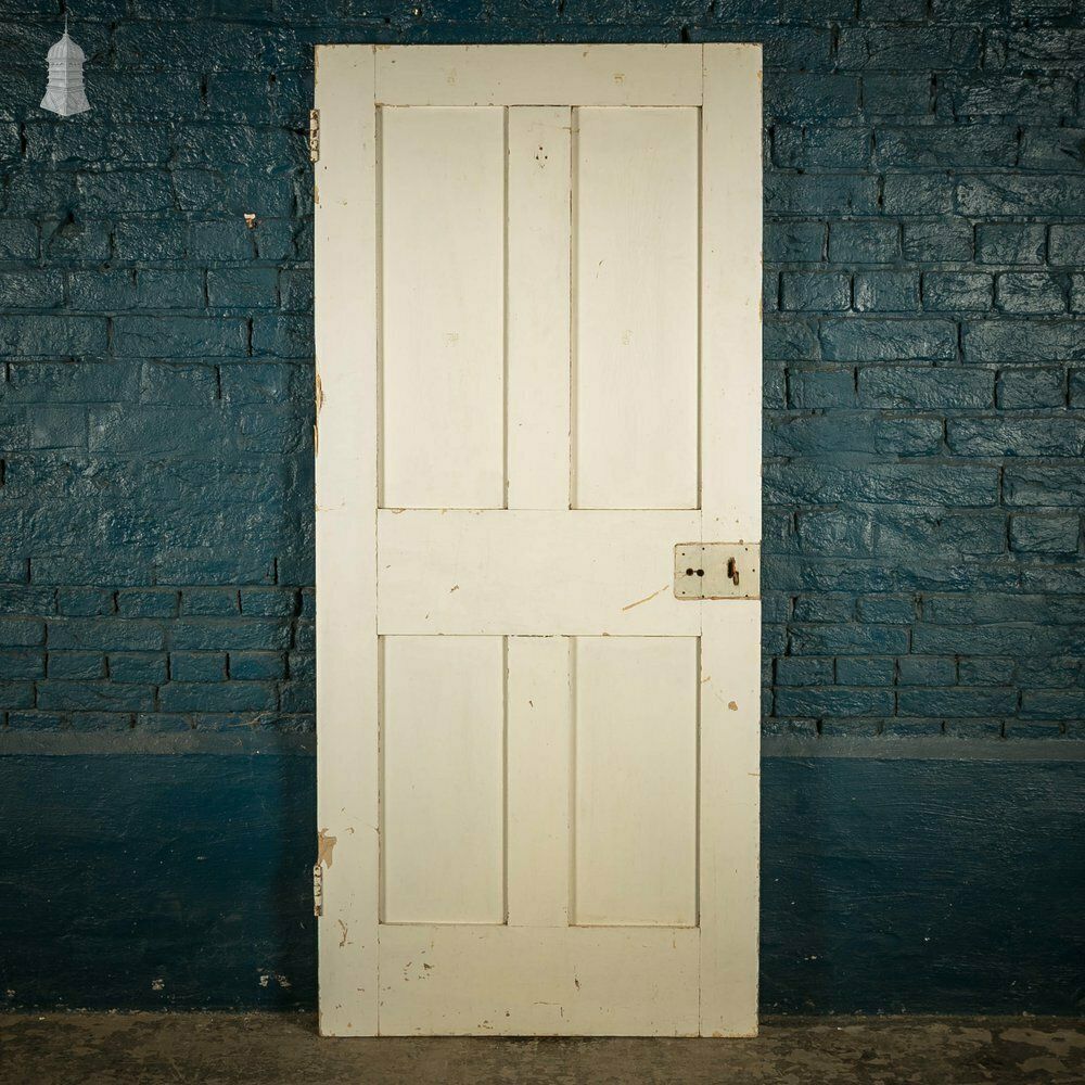 210.0 Pine Panelled Door, 4 Panel White Painted photo