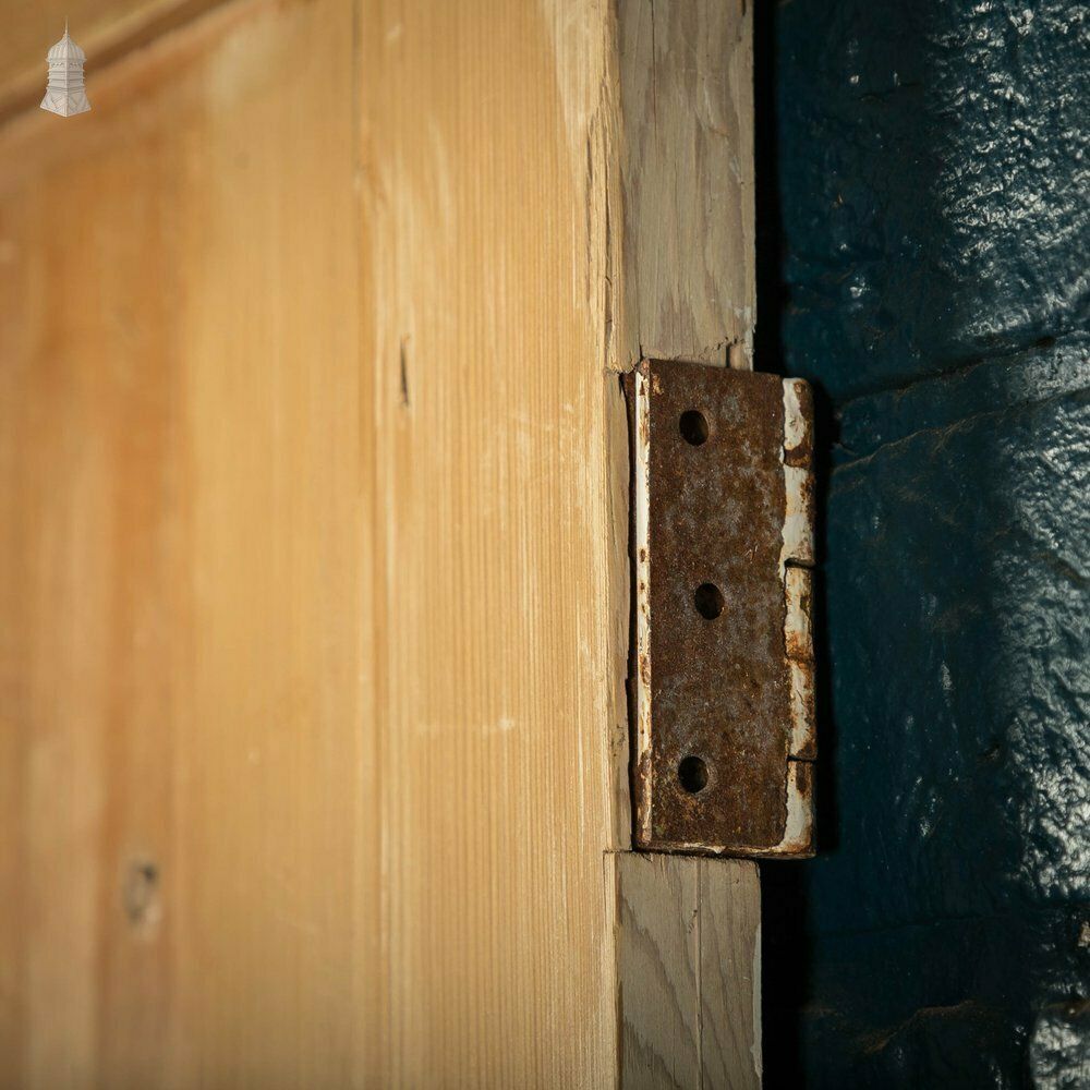 photo buy Pine Panelled Door, Moulded 4 Panel