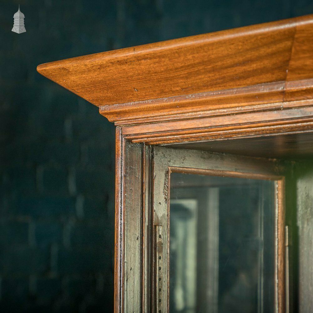 Museum Display Cabinet, 19th C Mahogany With Sliding Door And Mirrored Back photo vinterior