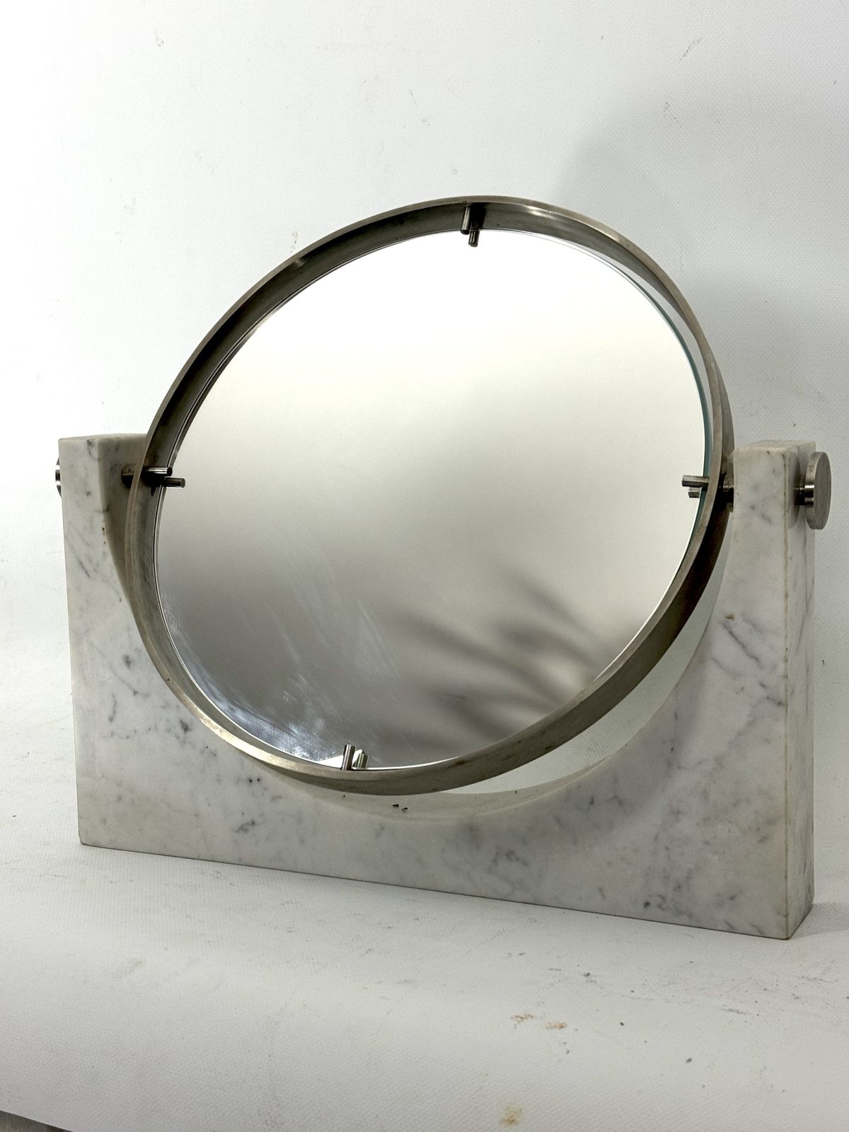 Angelo Mangiarotti, Mid Century Vanity Mirror In Carrara Marble. Italy 1960s photo for sale