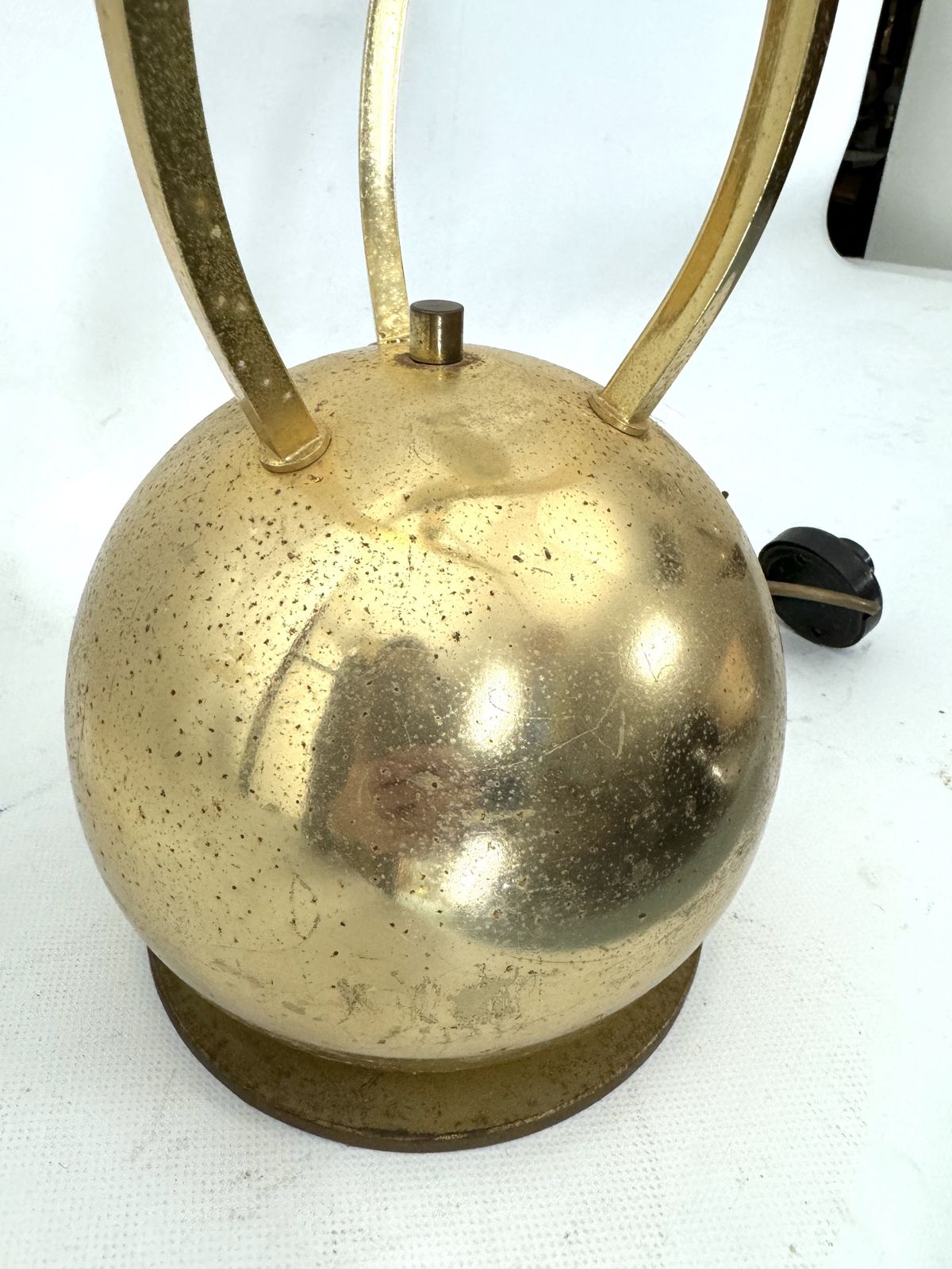 photo furniture Vintage Italian Brass 3 Arm Floor Lamp By Tommaso Barbi, 1970s
