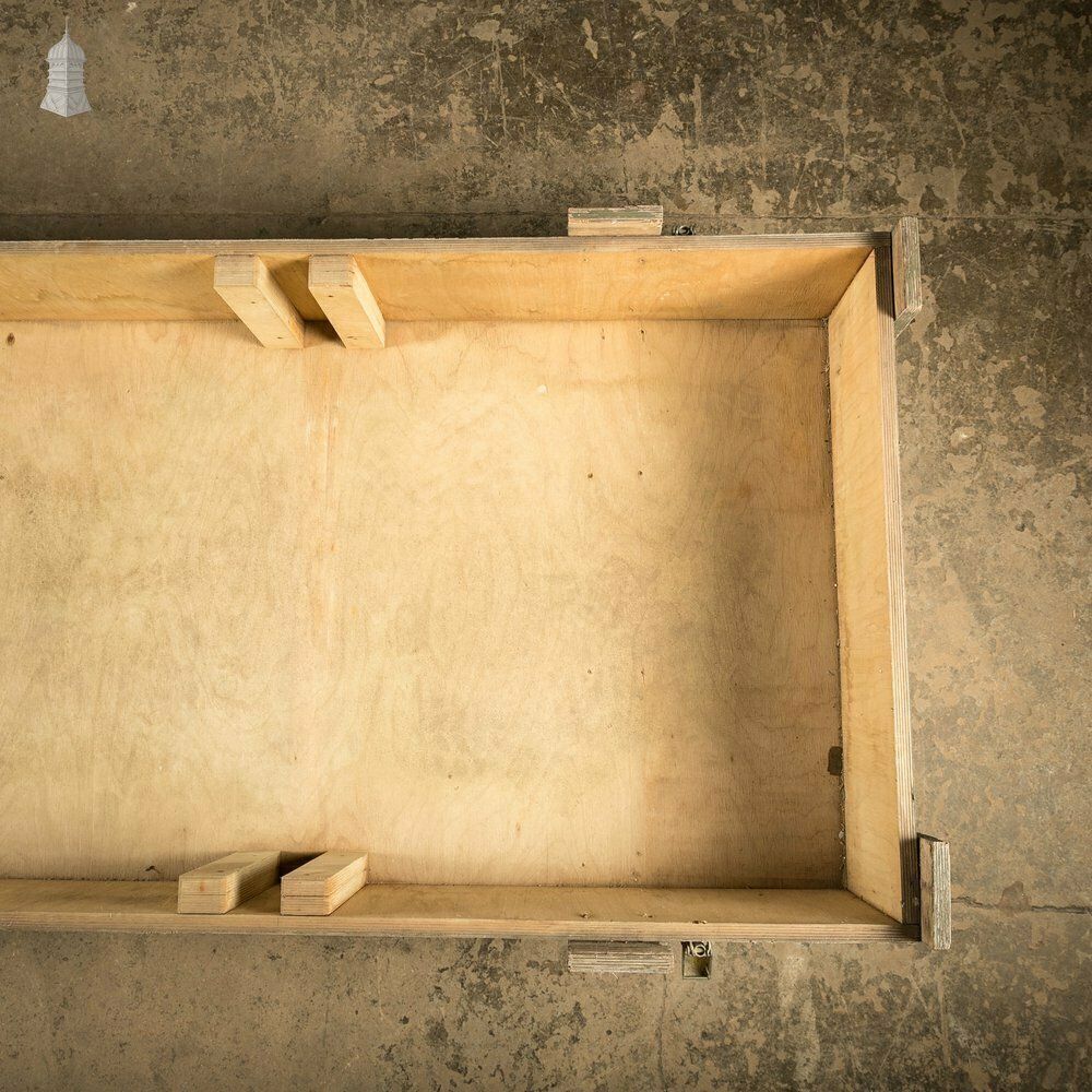 photo vinterior Military Shipping Crates, Pair Of Green Painted Wooden Aircraft Part Shipping Boxes Reclaimed From A Norfolk Raf Base