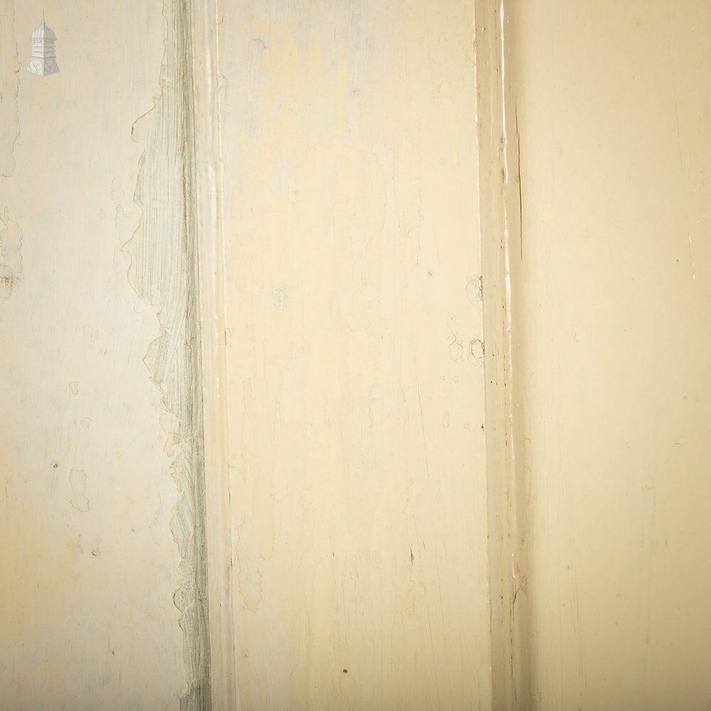 photo furniture Pine Panelled Door, 1 Over 3 Panel White Painted 1930’s Style Door