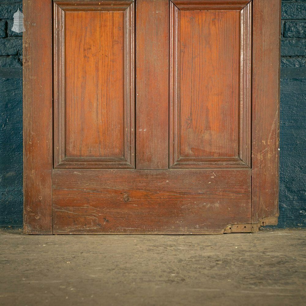 Half Glazed Door, Pine Gunstock Rails, Floral Textured Glazing photo Home Fixtures