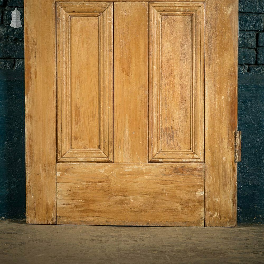 Home Fixtures Pine Panelled Door, 6 Panel Scumble Paint Finish photo