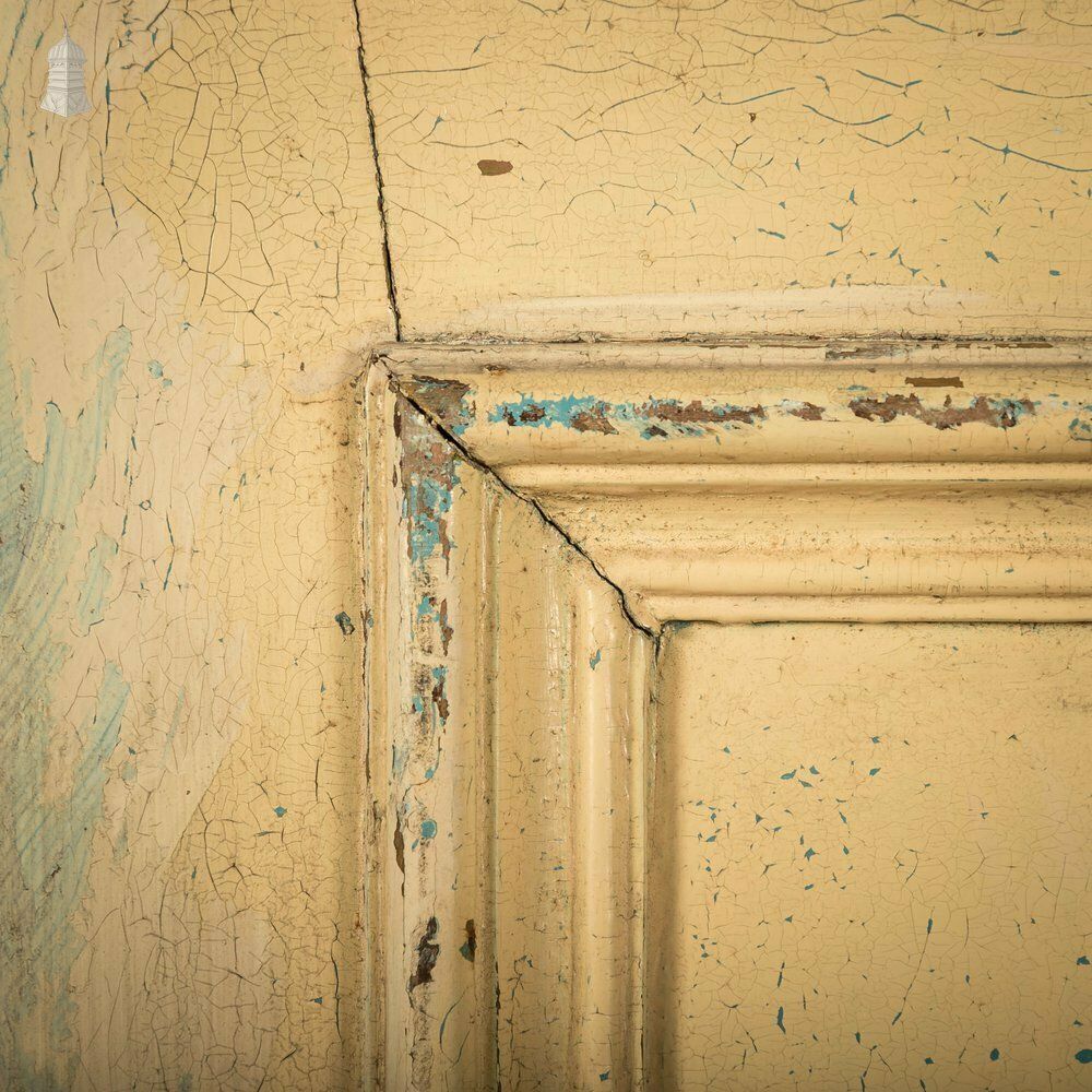 Half Glazed Gunstock Door, Moulded 3 Panel Pine With ‘Arctic Style’ Textured Glass photo vintage