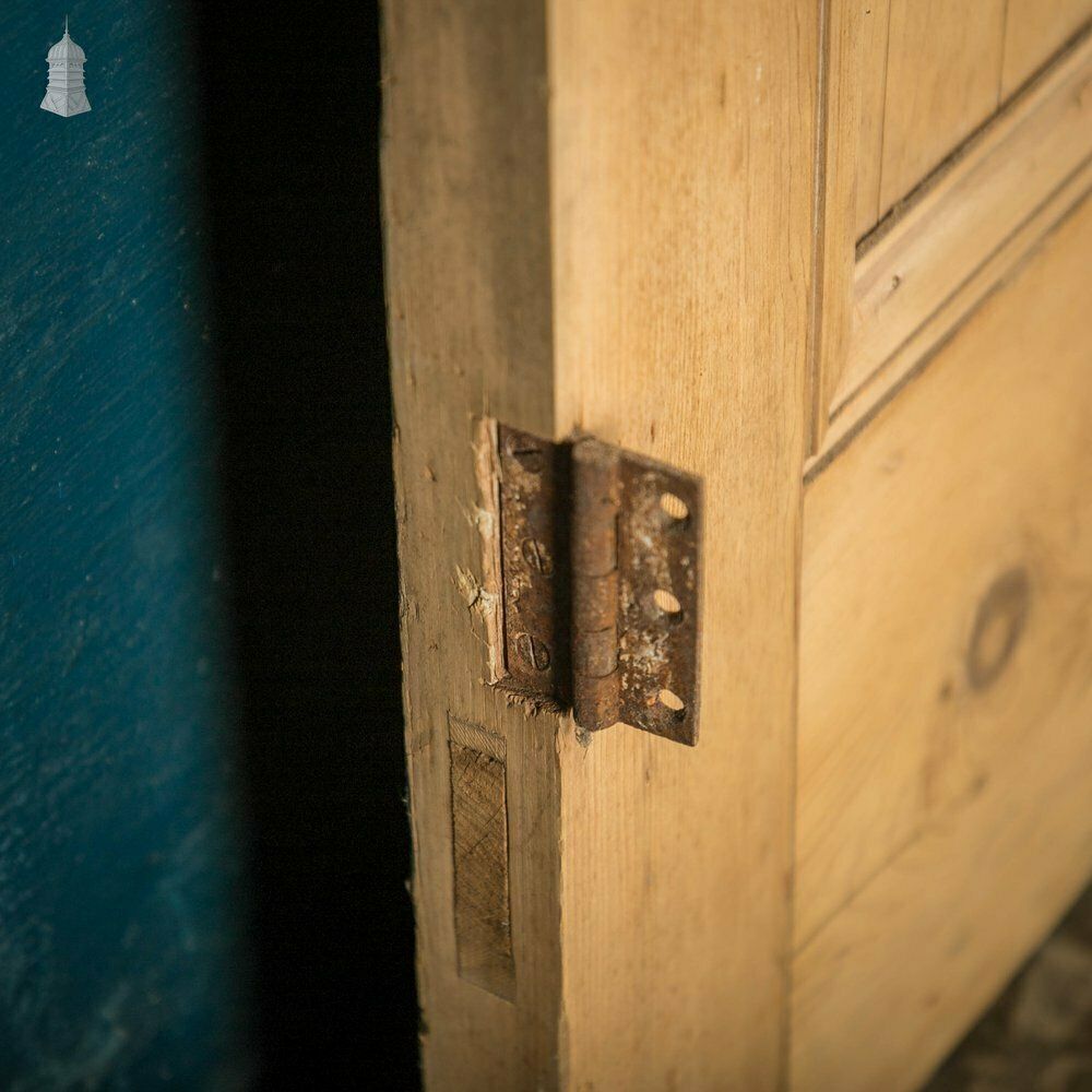 photo vinterior Half Glazed Door, Victorian, Pine With Moulded Panels
