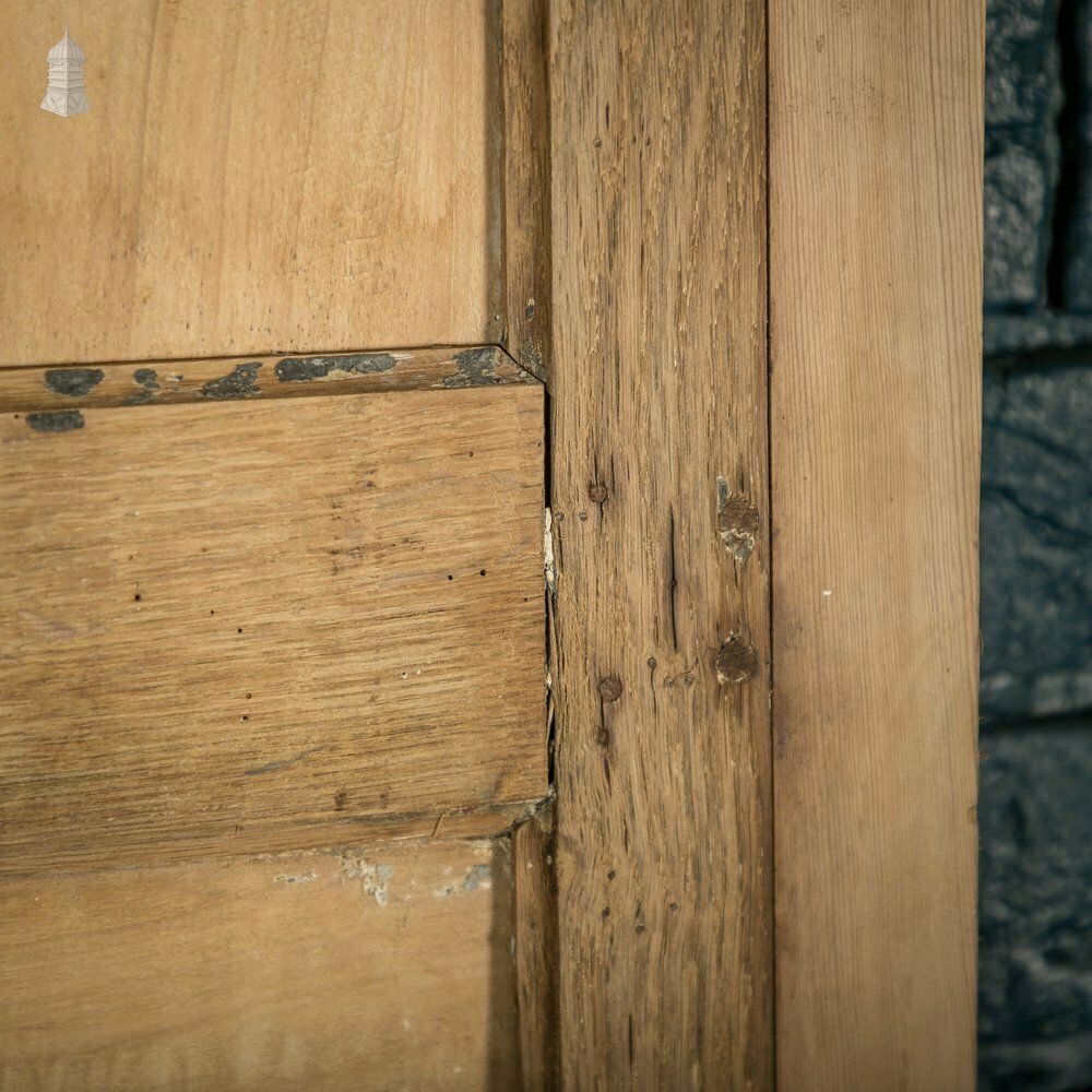 photo vintage Pine Panelled Door, 19th C French