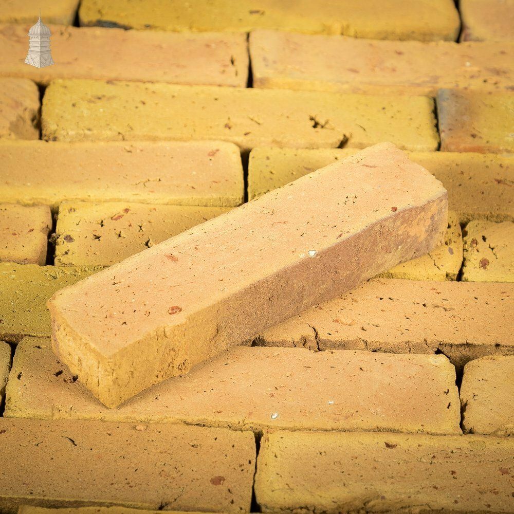 photo furniture Cut Buff Brick Floor, Batch Of 1100 – 13.5 Square Metres