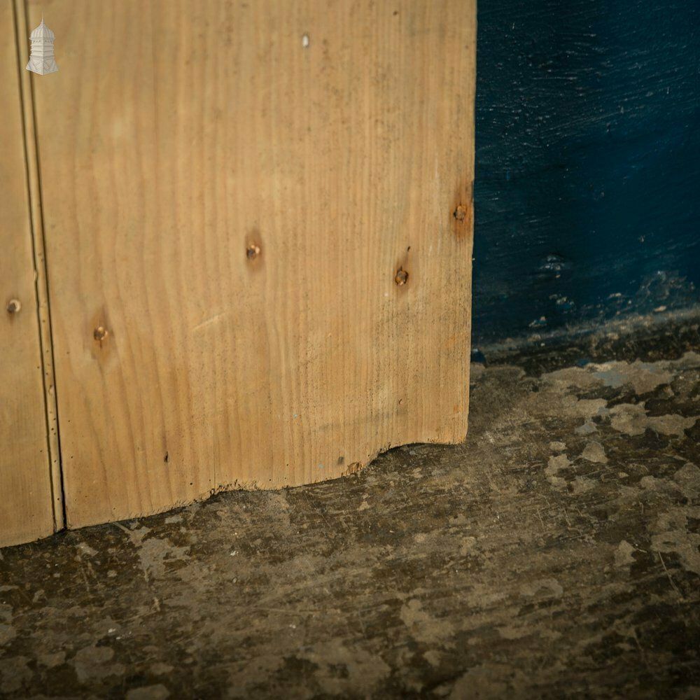 Home Fixtures Ledged Pine Door, Georgian photo