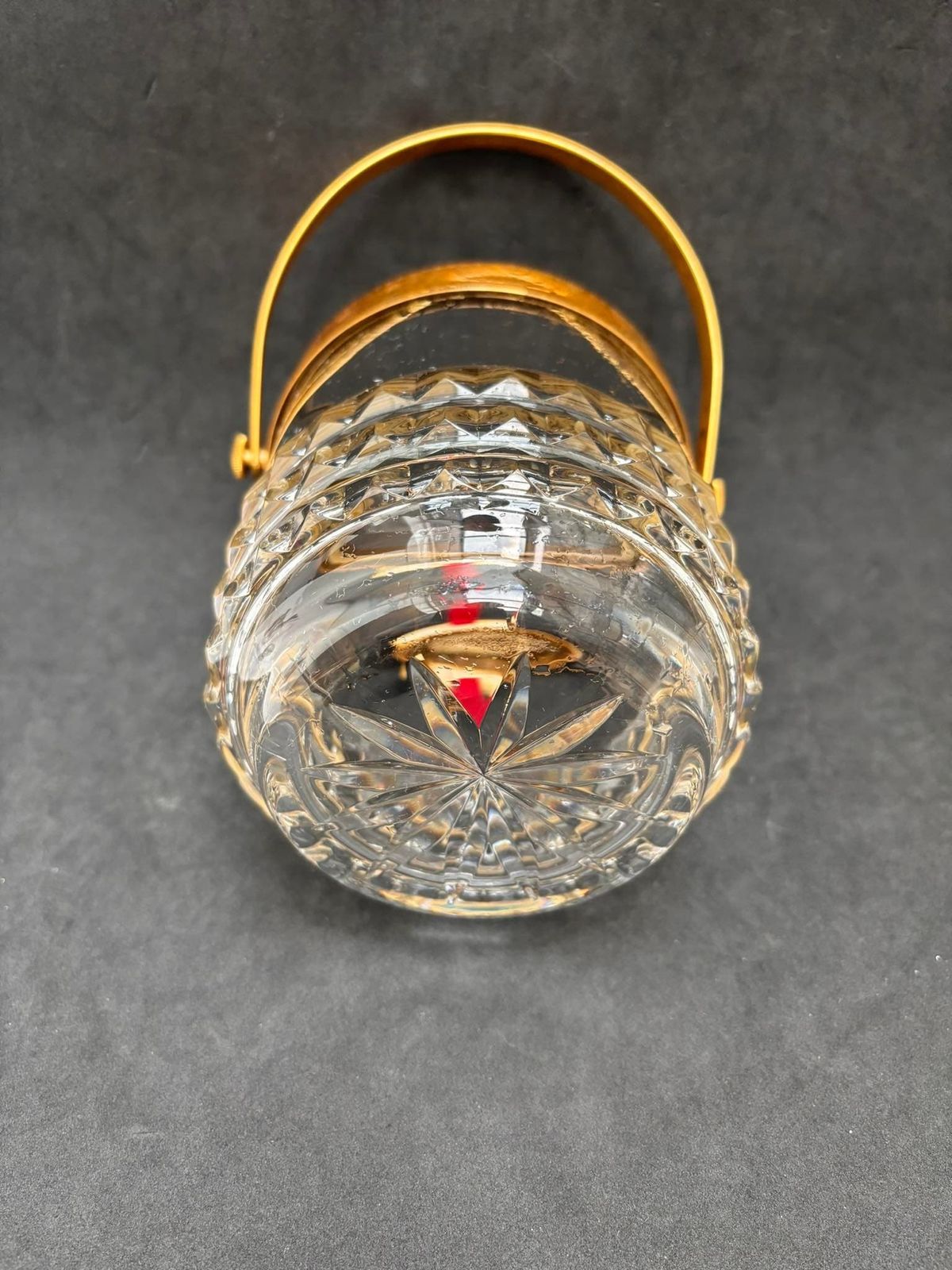 photo furniture Ijsemmer Van Zwaar Gegoten Kristal Met Vergulde Metalen Handgrepen – Mid Century Barware, Mixologie Accessoires, Barkast, Hollywood Regency, Man Cave, Cadeau