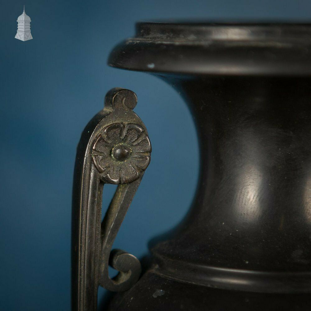 photo vinterior 19th C Grand Tour Decorative Black Finish Bronze Mantle Piece Urn