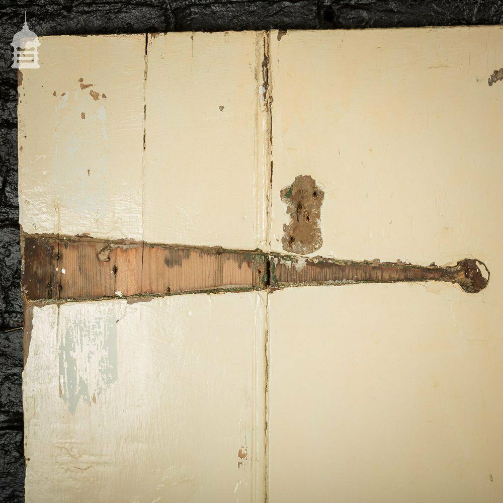 17th C White Pained Pine Ledged And Braced Cottage Door photo vinterior