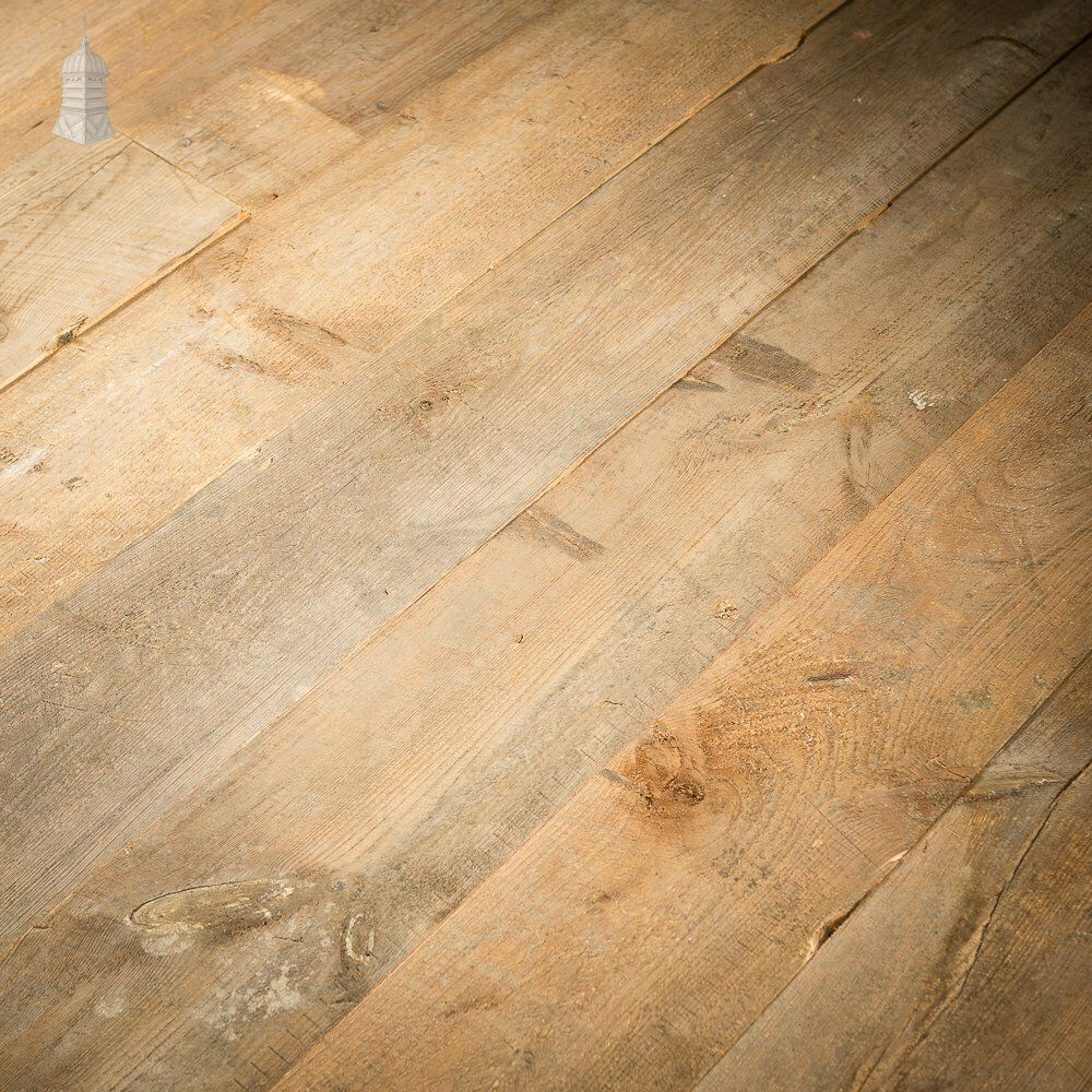Batch Of 45 Square Metres Of Oxidised Wall Cladding With Planned Backs Cut From Reclaimed Timbers photo vinterior