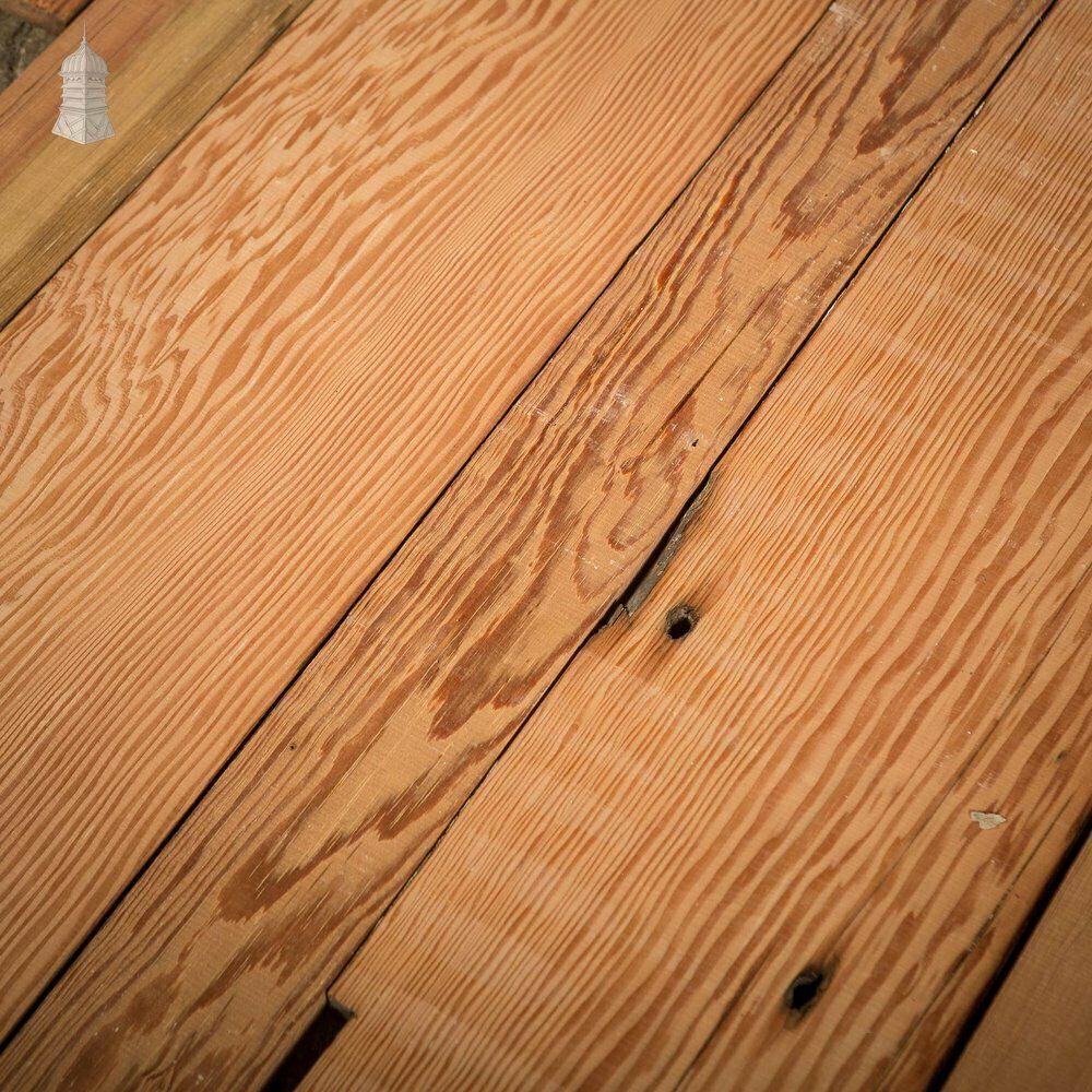 photo vintage Batch Of 13.5 Square Metres Of Mixed Width Planed Pitch Pine Wall Cladding Floorboards