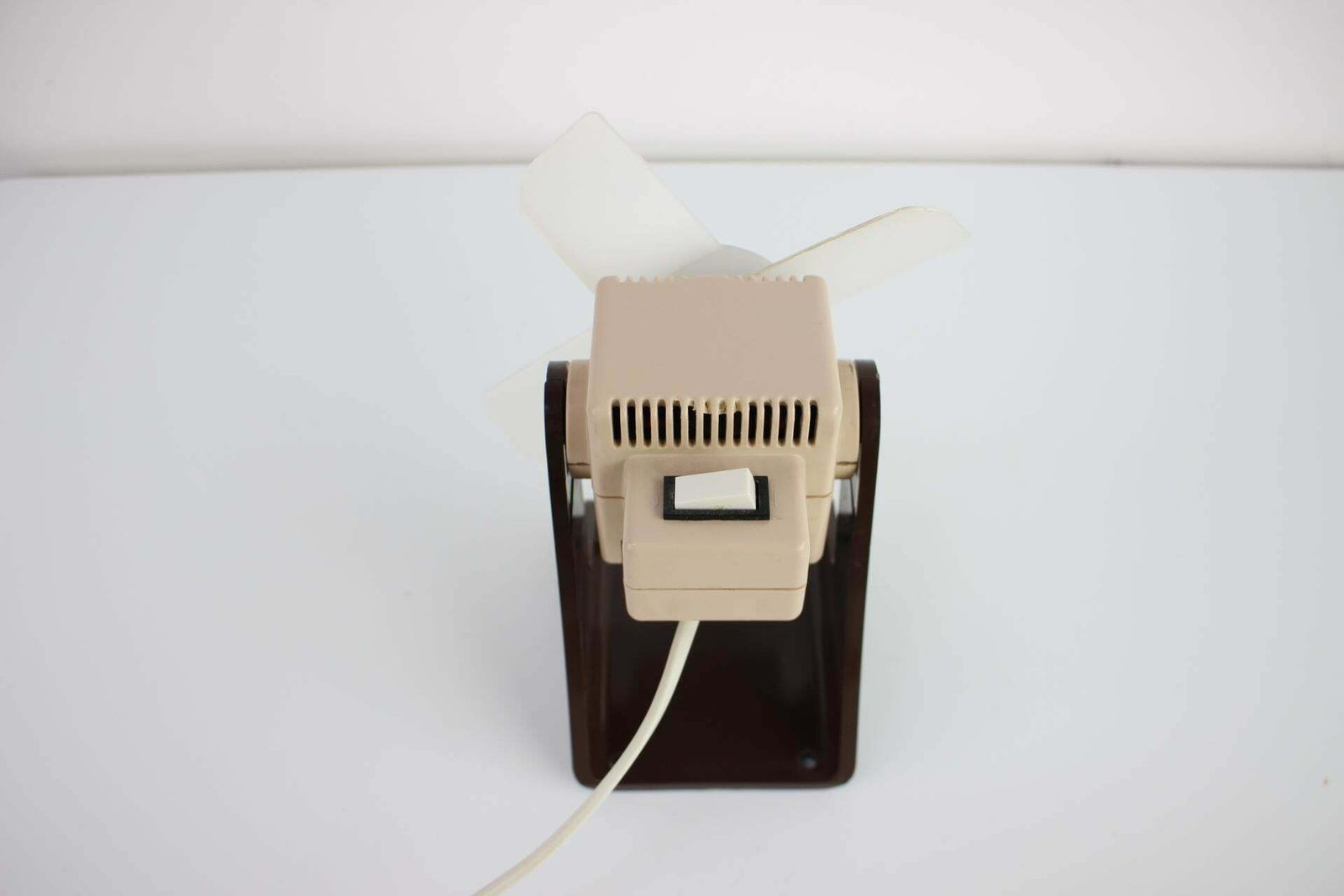 Small Table Fan By Stroj Smalt, 1960s Czechoslovakia photo Home Decor