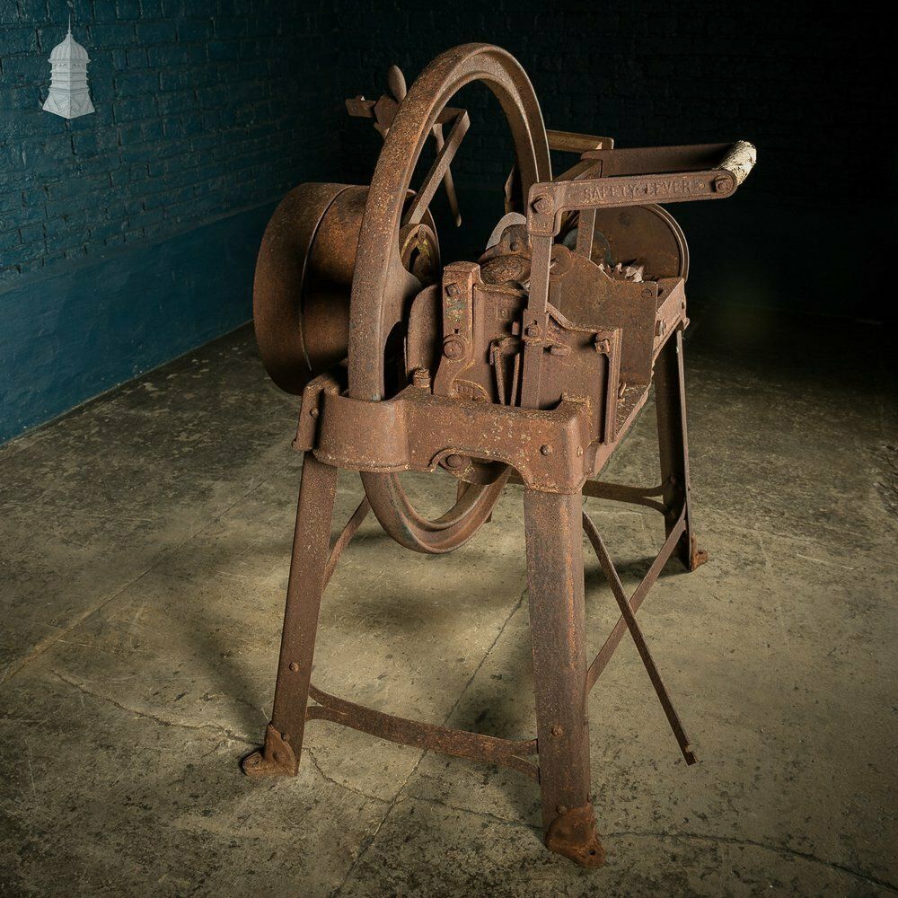 19th C Agricultural Chaff Cutter Manufactured By E.H Bentall & Co Heybridge photo 810.0