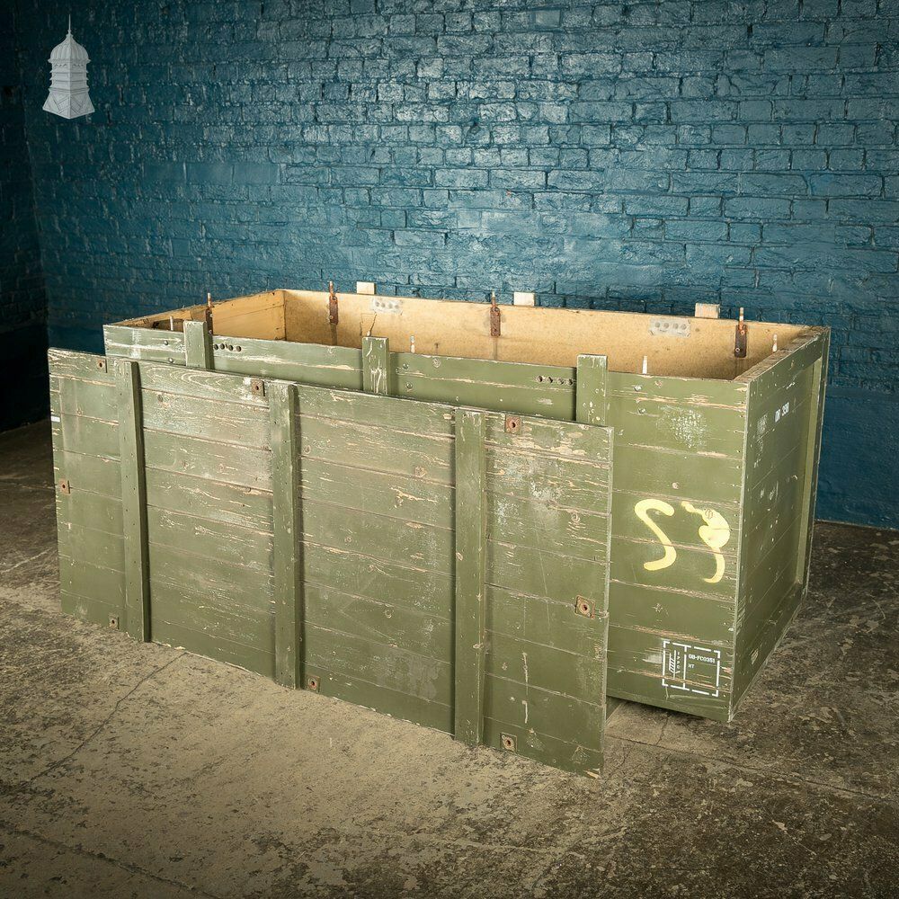 photo vintage Large Green Painted Aircraft Parts Shipping Crate Reclaimed From A Norfolk Raf Base