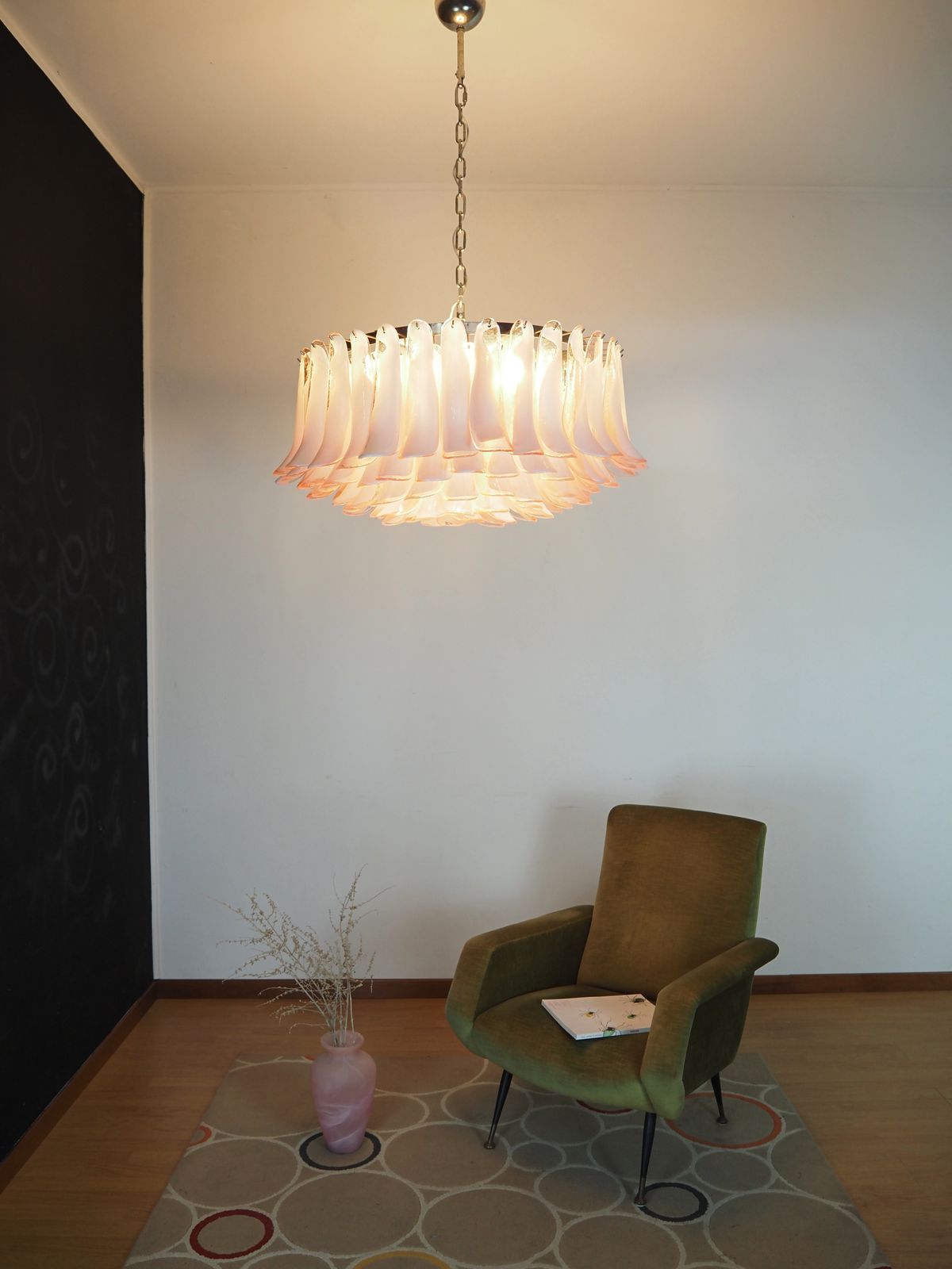 photo furniture Large Murano Glass Chandelier  101 Pink Lattimo Glass Petal