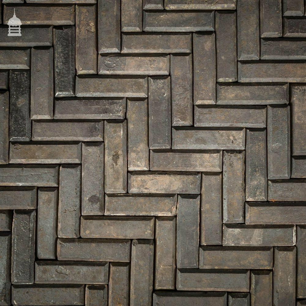 Batch Of 580 Narrow Victorian Staffordshire Blue Clinker Pavers   4 ½ Square Metres photo furniture