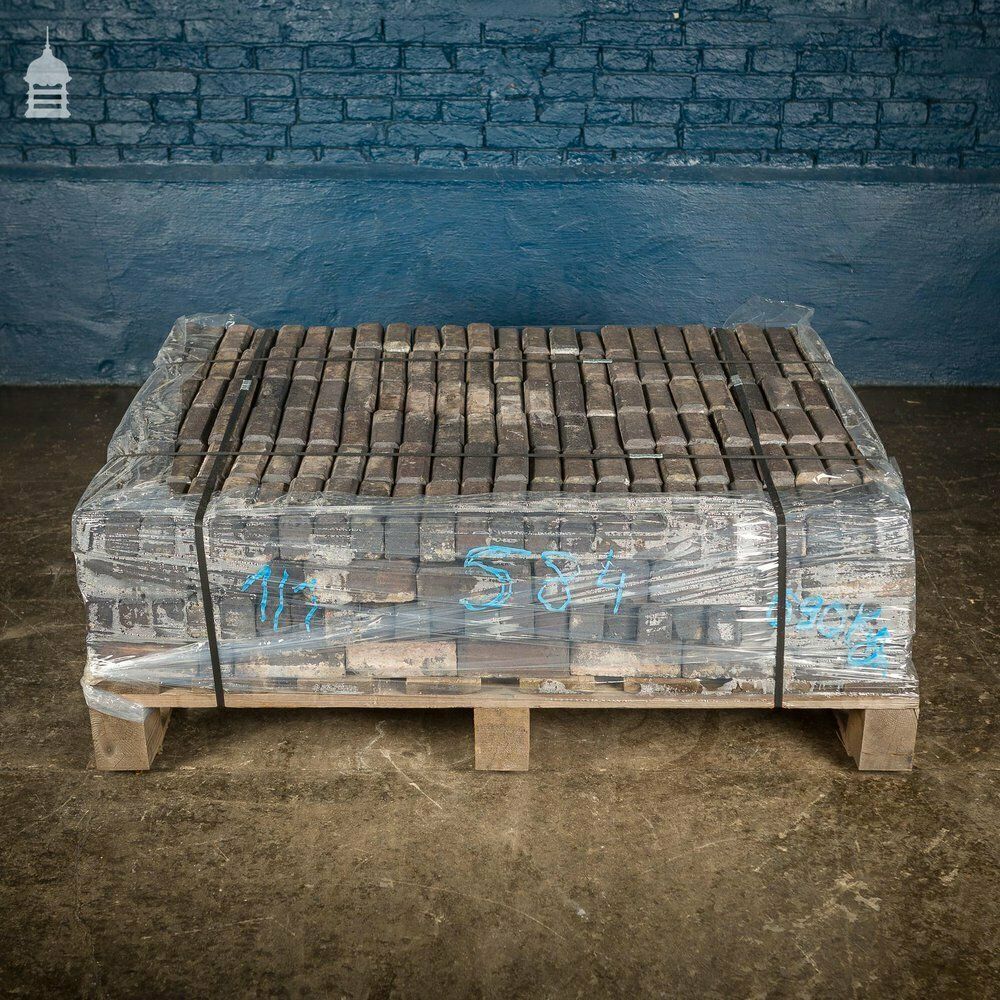 Home Fixtures Batch Of 580 Narrow Victorian Staffordshire Blue Clinker Pavers   4 ½ Square Metres photo