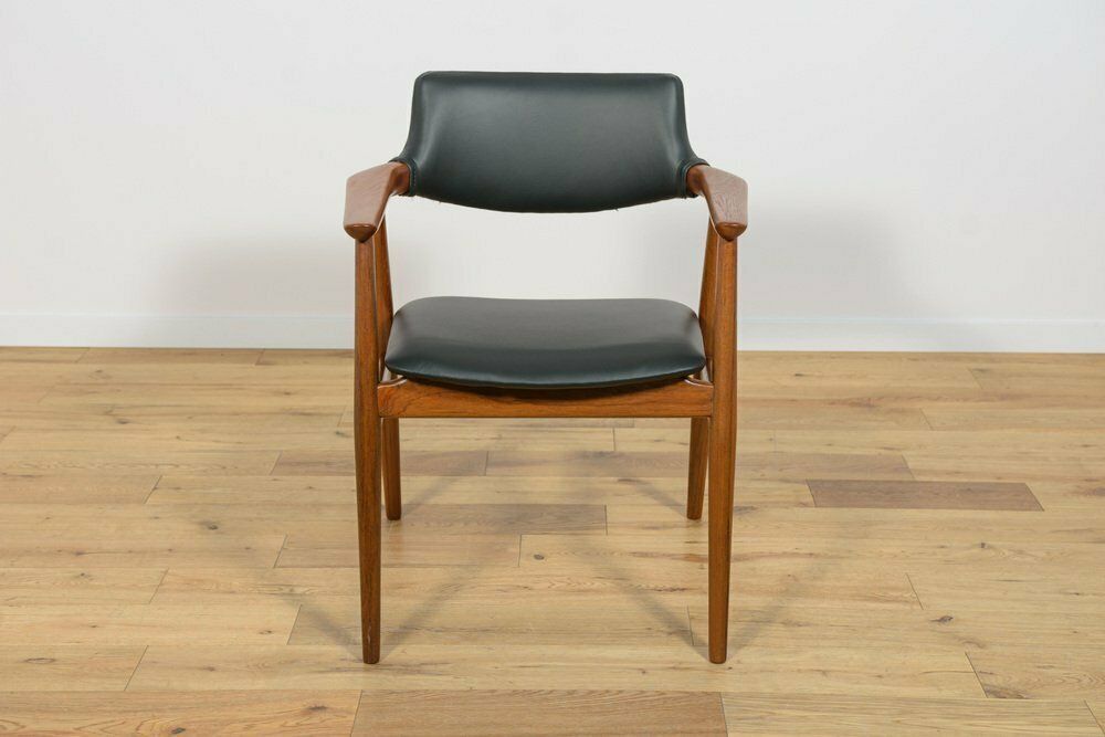 photo for sale Mid Century Teak Dining Chairs Model Gm11 By Svend åge Eriksen For Glostrup, 1950s, Set Of 6