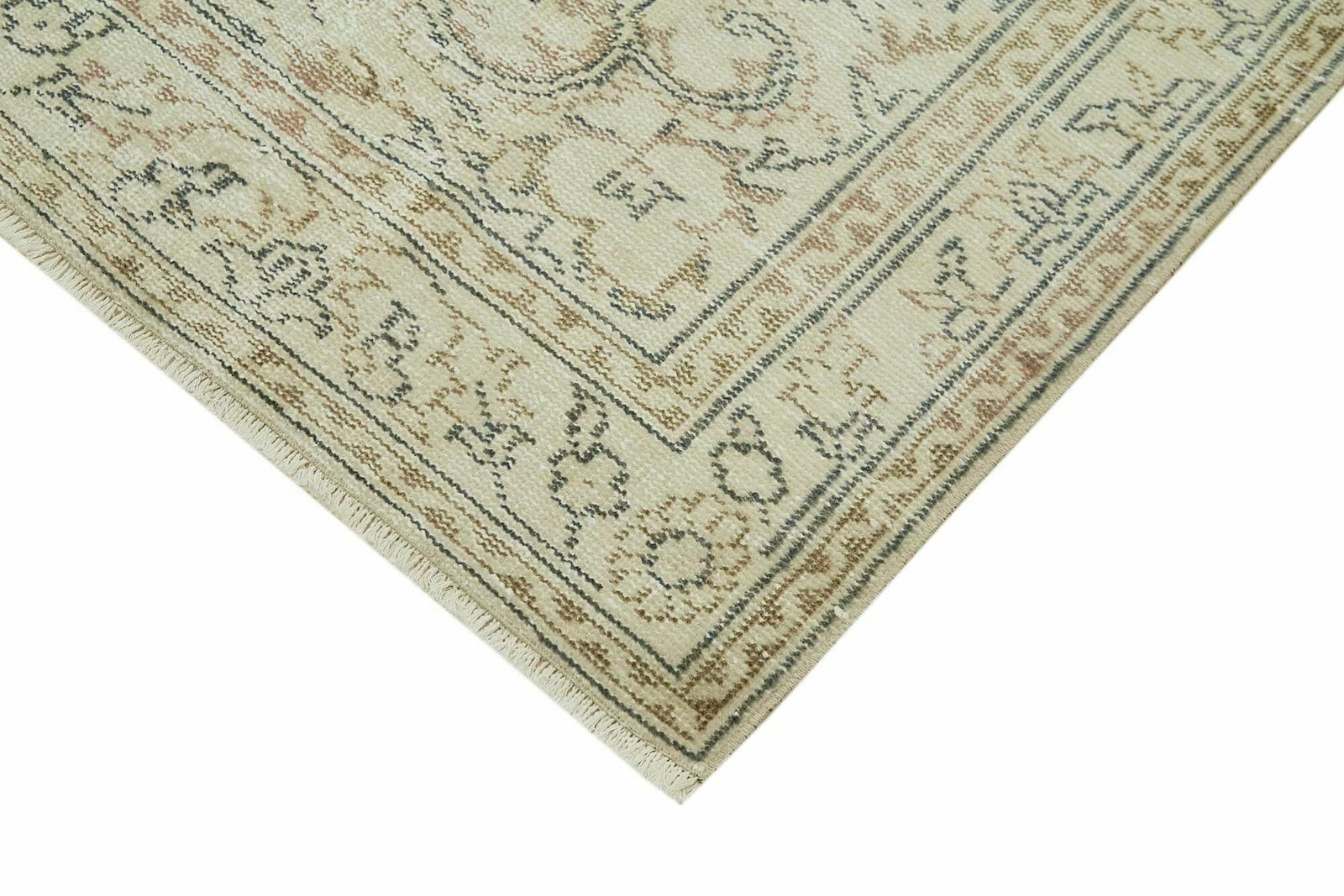 6x9 Beige Turkish Vintage Area Rug   41411 photo Textiles
