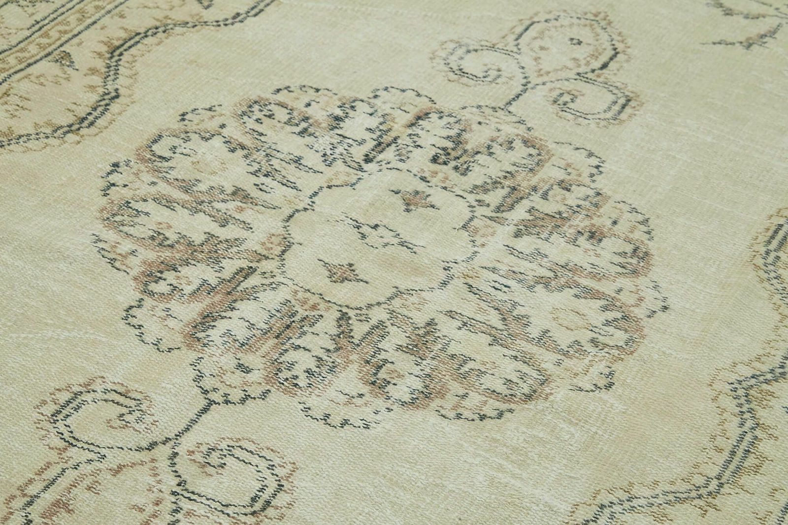 6x9 Beige Turkish Vintage Area Rug   41411 photo 727.0