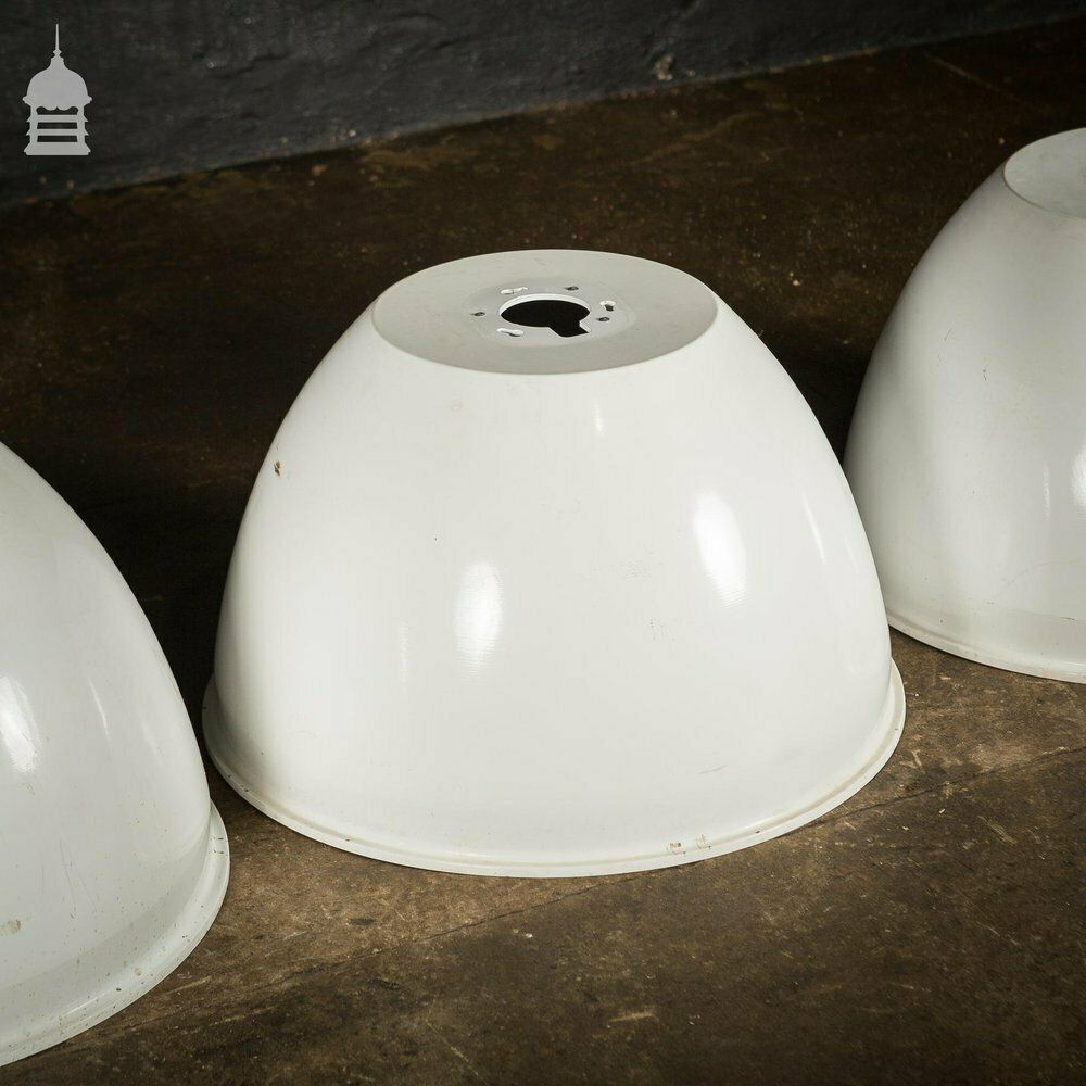 photo furniture Set Of 4 Vintage Aluminum Industrial Holophane Reflector Light Shades