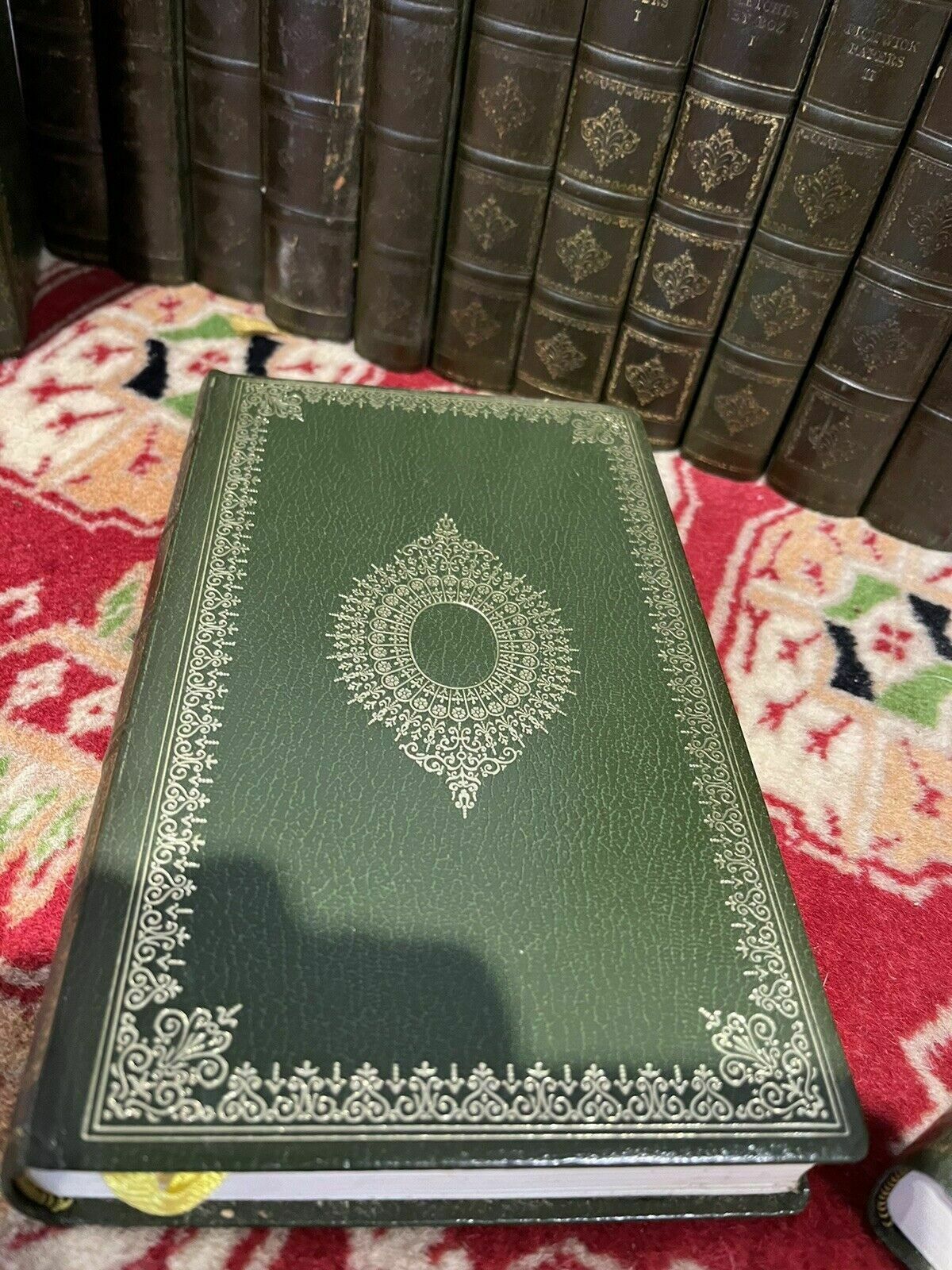 Charles Dickens Works. 31 Books photo vintage