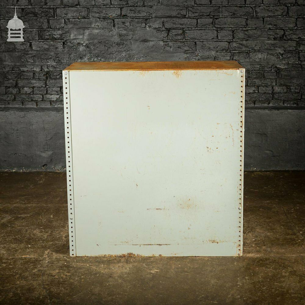 photo vinterior Steel Industrial Factory Shelving Unit