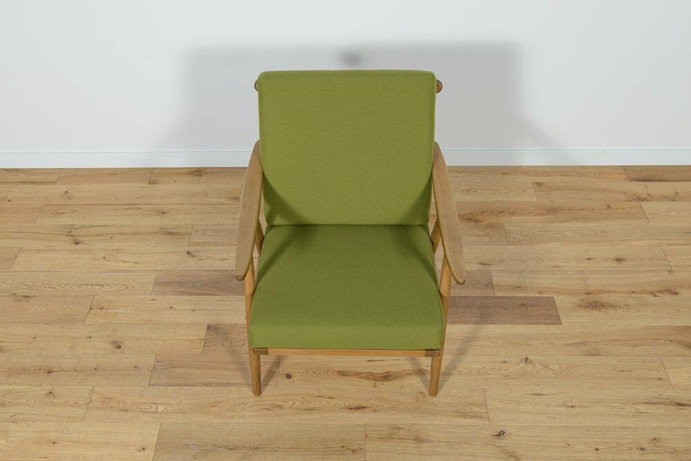 photo furniture Mid Century Armchairs From Ton, 1960s, Set Of 2