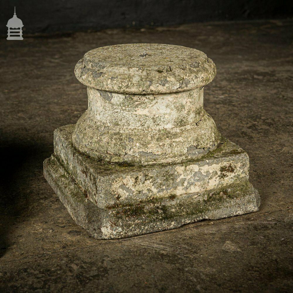 photo vinterior Pair Of Vintage Concrete Pillar Bases