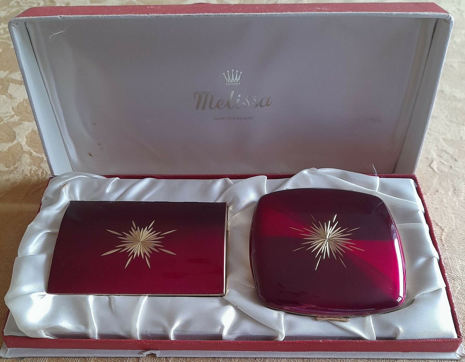 Vintage Melissa Cigarette & Powder Compact Set photo for sale