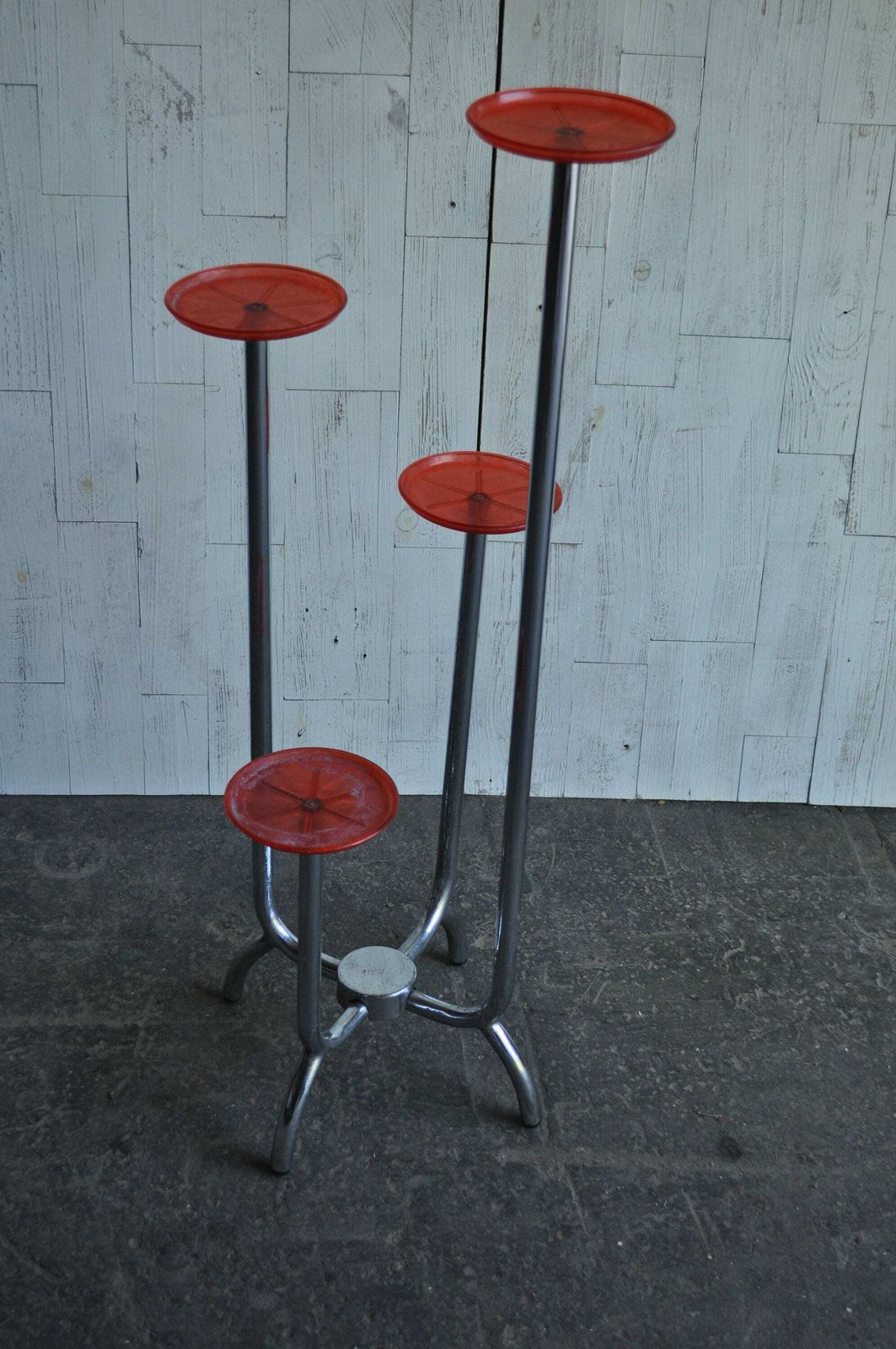 Bauhaus Chrome And Plastic Plant Stand, 1940s photo vintage