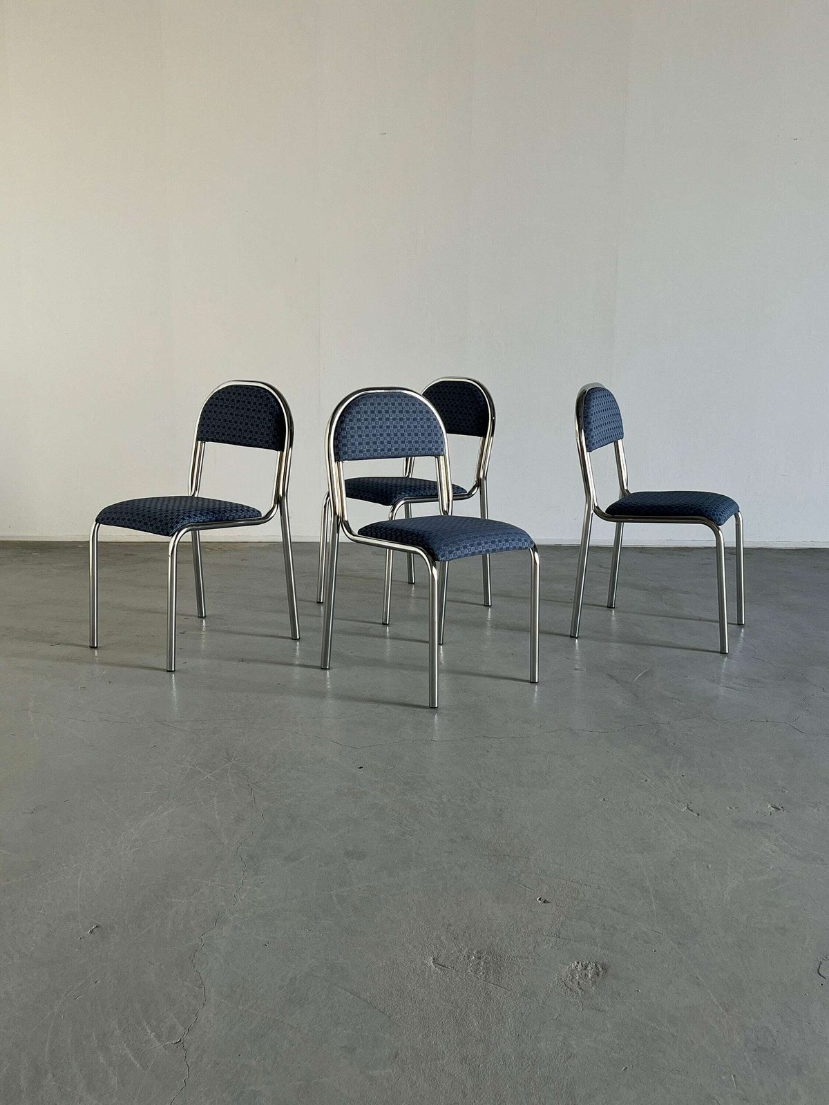 Set Of 4 Vintage Italian Bauhaus Style Curved Chrome Tubular Steel Stackable Dining Chairs, 1980s Italy photo for sale