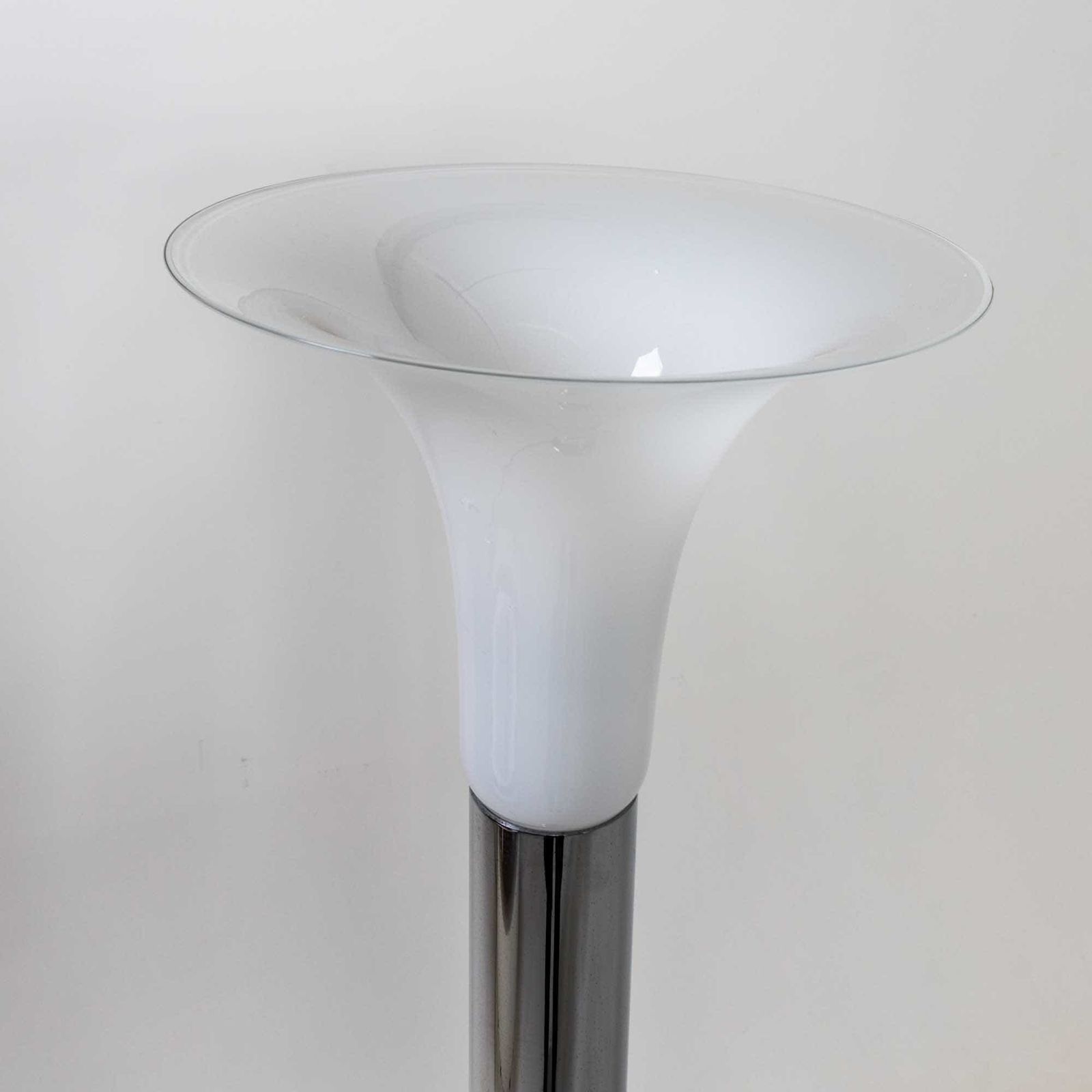 White Floor Lamp, Attr. Carlo Nason, Italy 1970s photo vinterior