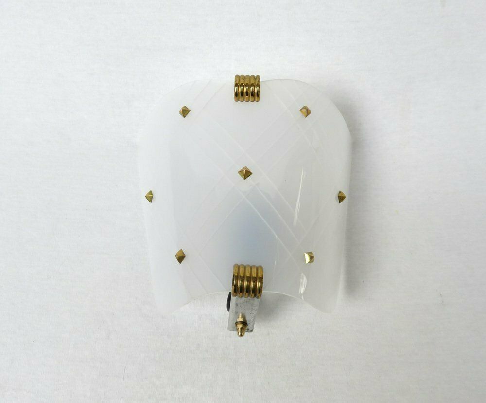 Wall Lights In Acrylic Glass & Brass, France, 1950s, Set Of 2 photo Lighting