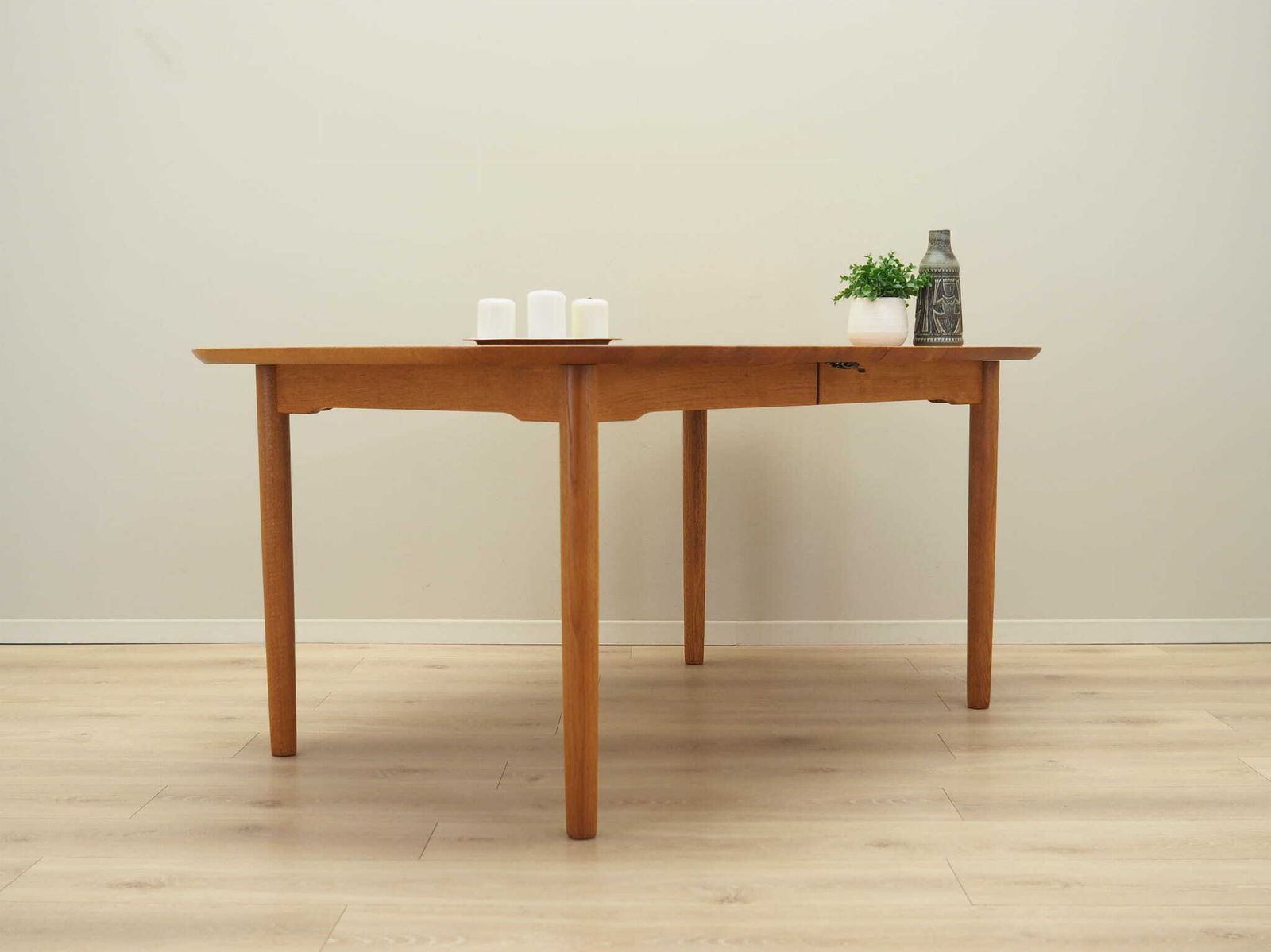 Ash Table, Danish Design, 1960s, Designer: Gunnar Falsig, Manufacturer: Holstebro Möbelfabrik photo vinterior