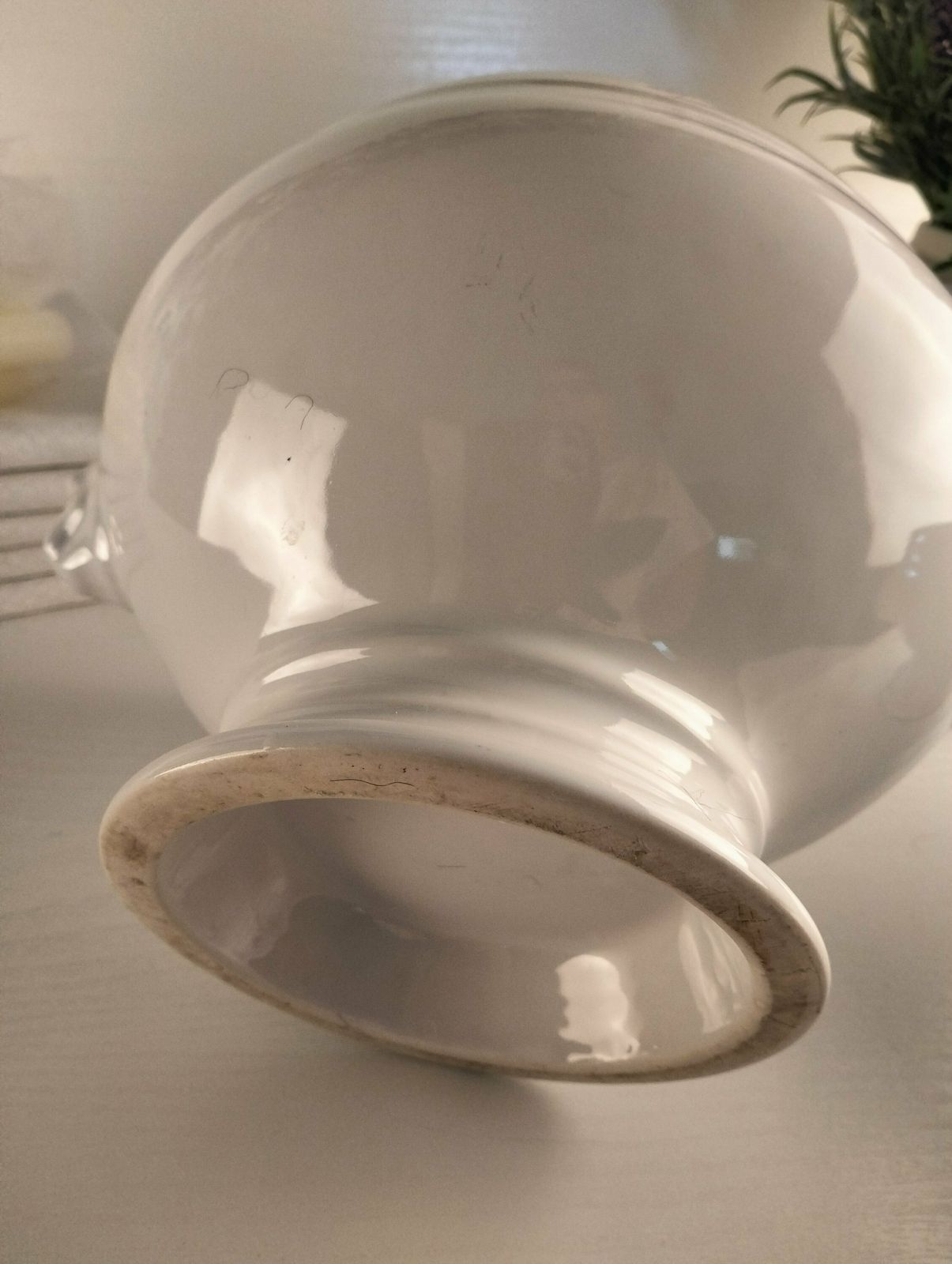 French Vintage Large Lions Head Serving Bowls, French Vintage White Ironstone Tureen, Soup Serving Bowls, White Porcelain Jardinière photo vinterior