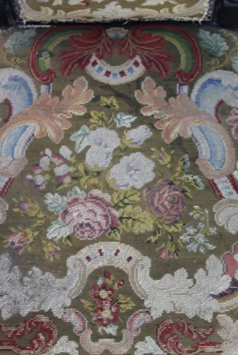 Special Antique Tapestry Prie Dieu Prayer Chair photo 850.0