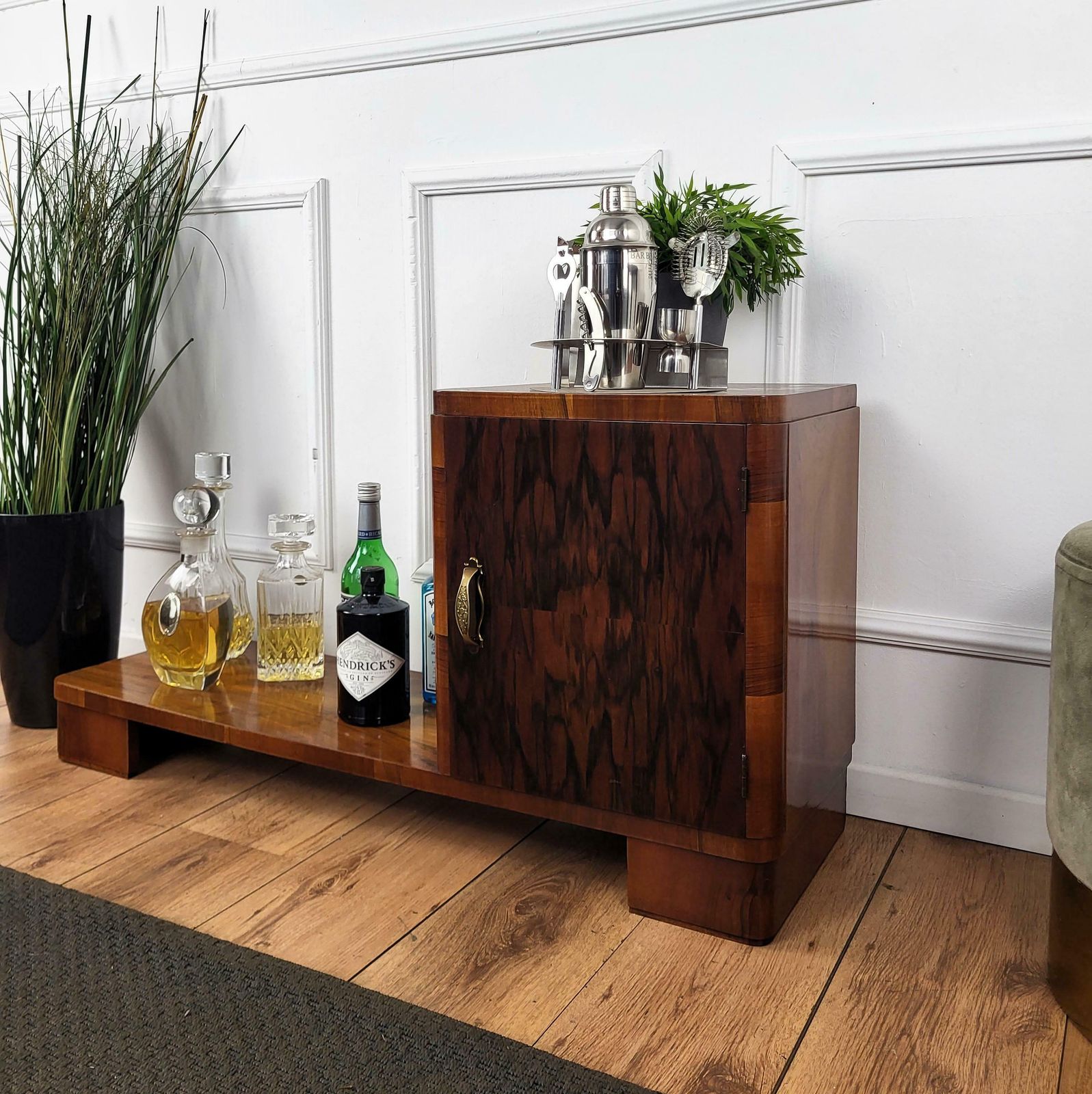 Italian 1940s Art Deco Midcentury Walnut Burl Dry Bar Cabinet photo for sale