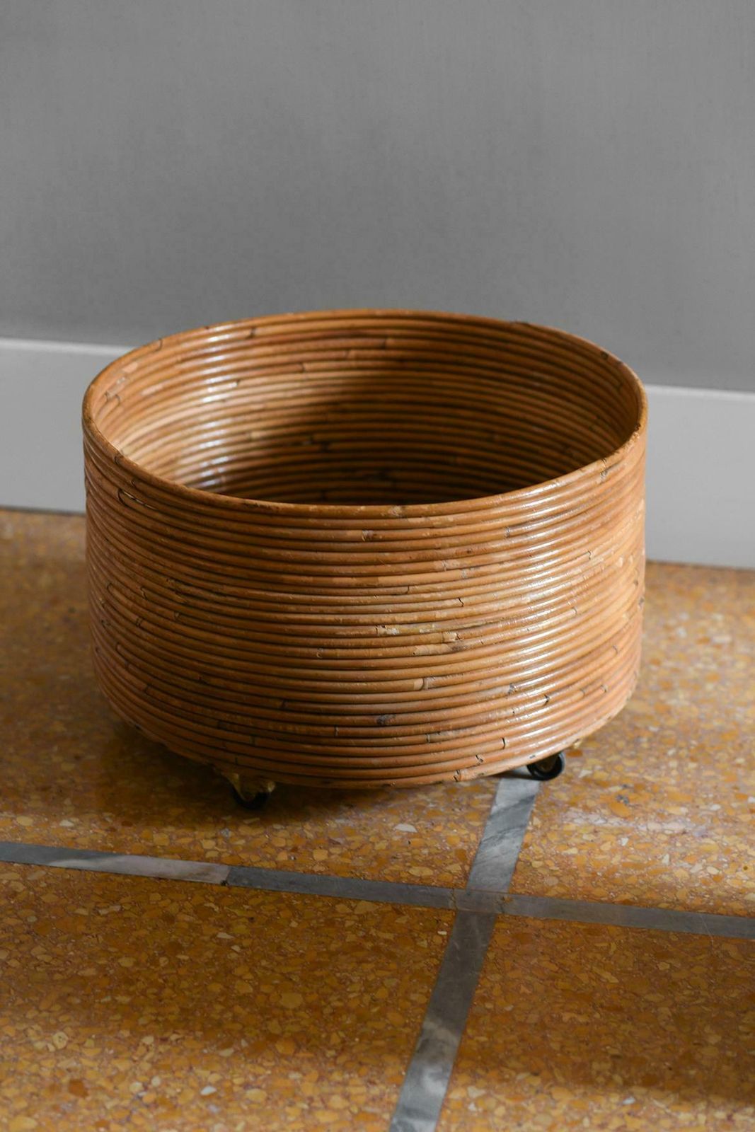 photo furniture Set Of 5 Rattan Pot Holders With Wheels, Italy 1980