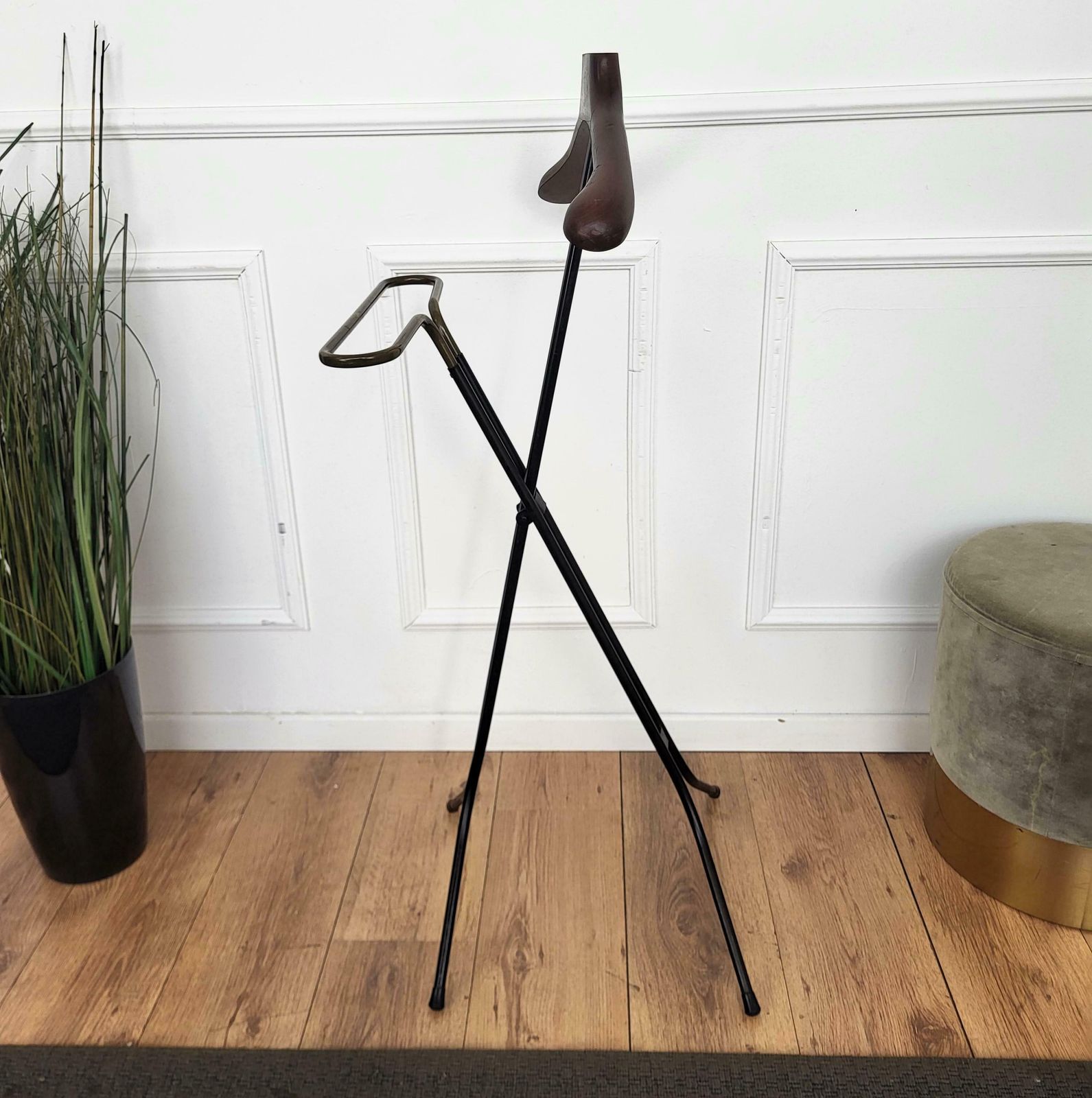 1950s Italian Fratelli Reguitti Midcentury Brass Metal Wood Valet Stand Dressboy photo buy
