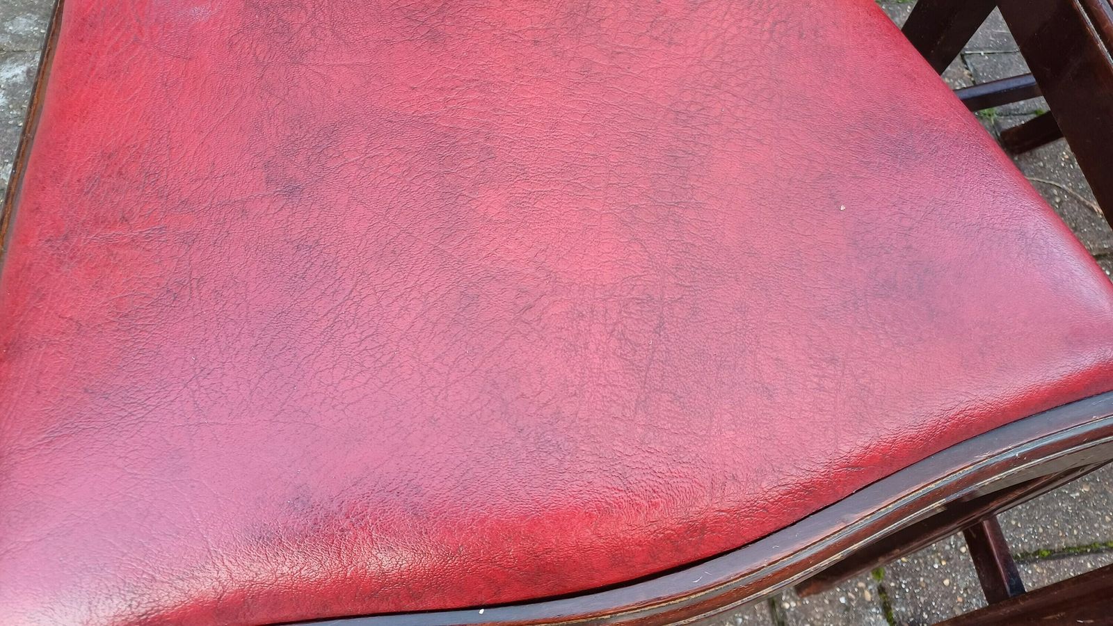 Pair Of Vintage Late Victorian Carved Mahogany Chairs Red Leatherette Seats. photo vinterior