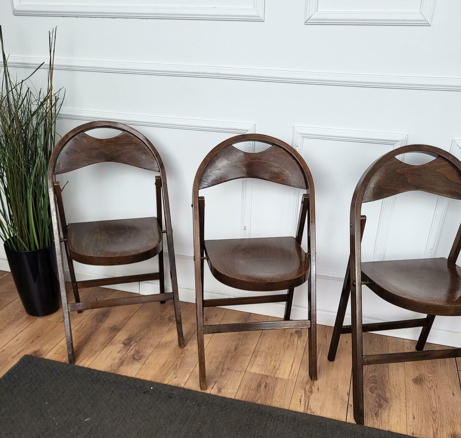 Set Of 4 1960s Mid Century Thonet B 751 Wood Folding Chairs photo for sale