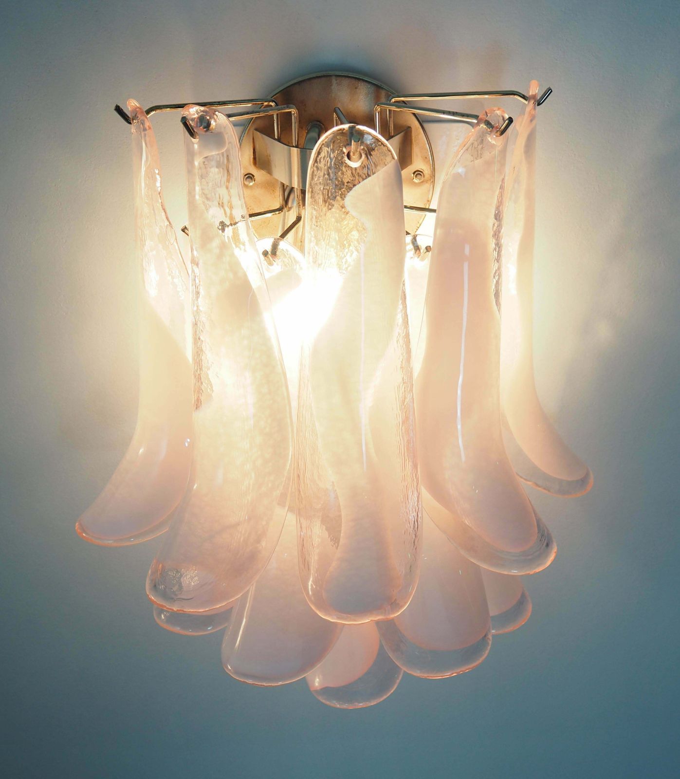 Set Four Of Italian Petal Murano Sconces, Mazzega Style photo vinterior